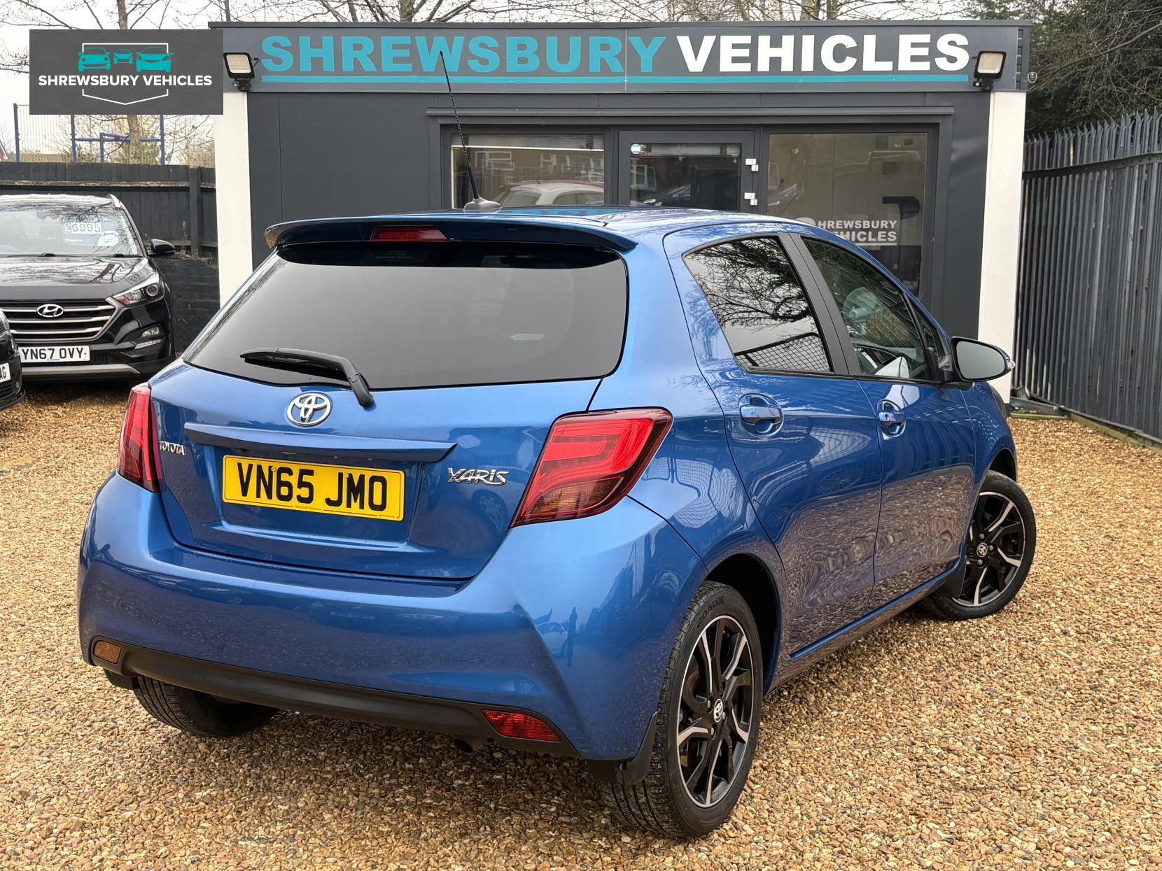 Toyota Yaris 1.33 Dual VVT-i Sport Hatchback 5dr Petrol Manual Euro 5 Euro 5 (99 ps)