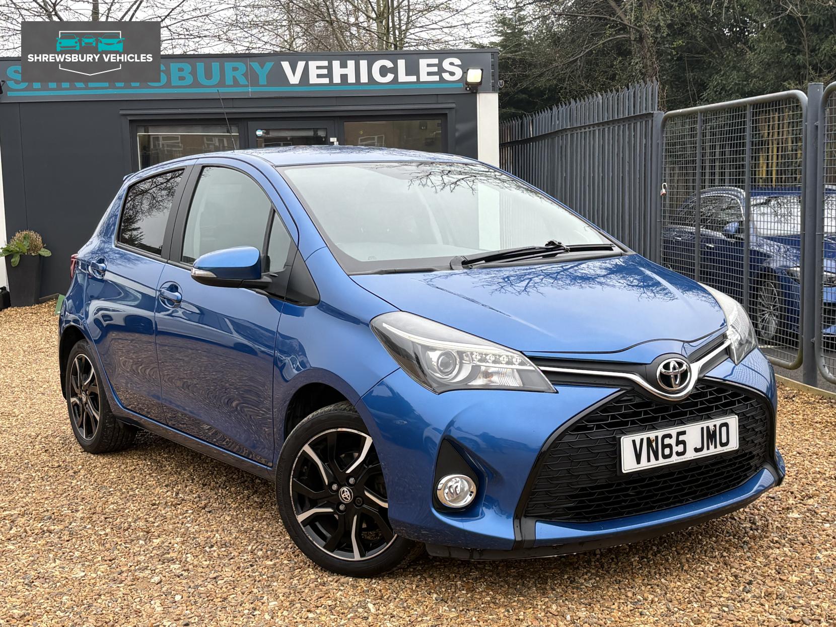 Toyota Yaris 1.33 Dual VVT-i Sport Hatchback 5dr Petrol Manual Euro 5 Euro 5 (99 ps)