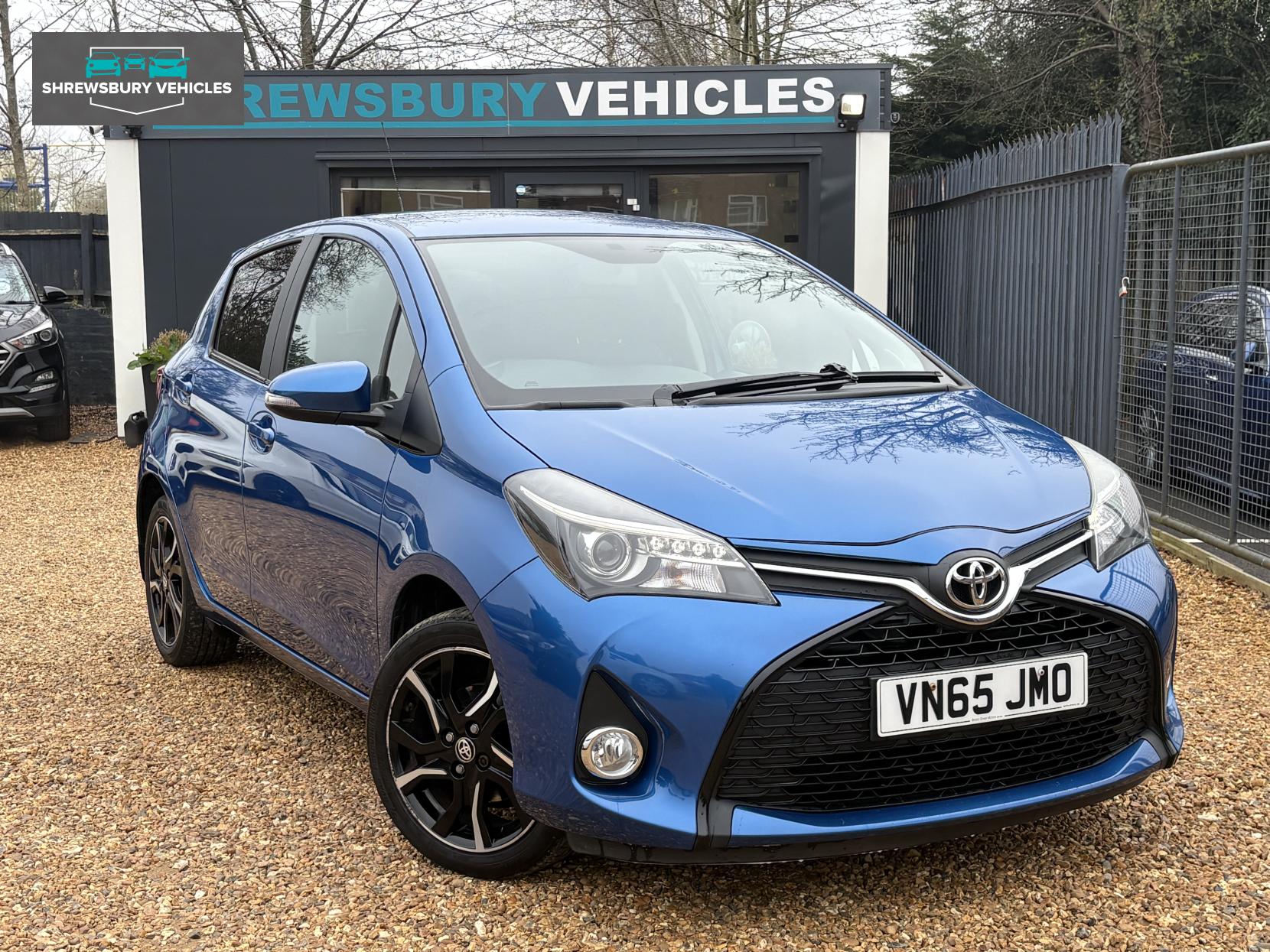 Toyota Yaris 1.33 Dual VVT-i Sport Hatchback 5dr Petrol Manual Euro 5 Euro 5 (99 ps)