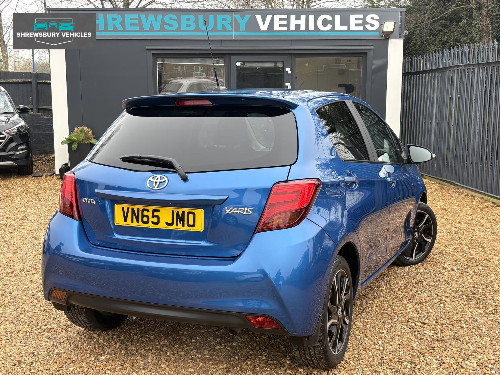 Toyota Yaris 1.33 Dual VVT-i Sport Hatchback 5dr Petrol Manual Euro 5 Euro 5 (99 ps)