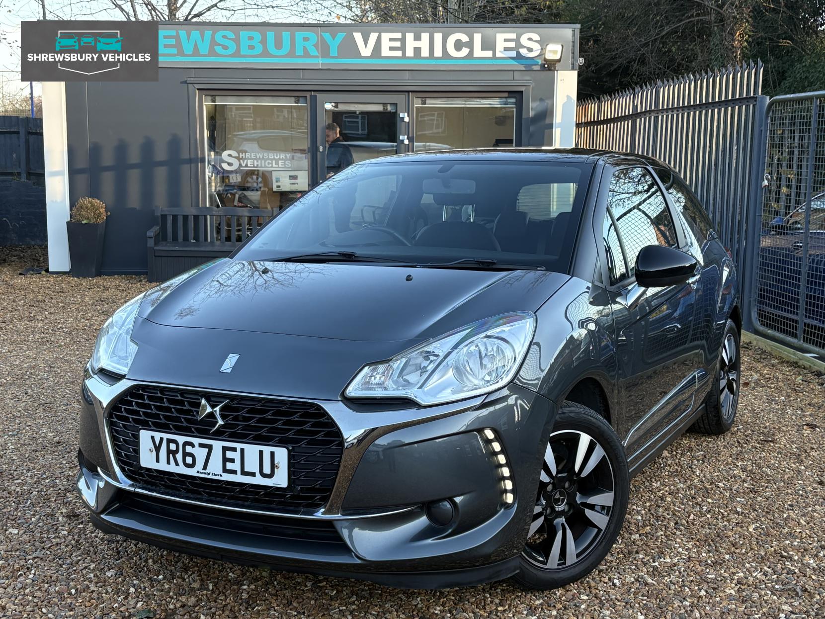 DS AUTOMOBILES DS 3 1.2 PureTech Chic Hatchback 3dr Petrol Manual Euro 6 (82 ps)