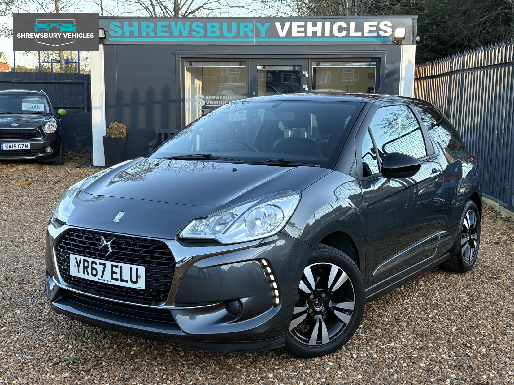 DS AUTOMOBILES DS 3 1.2 PureTech Chic Hatchback 3dr Petrol Manual Euro 6 (82 ps)