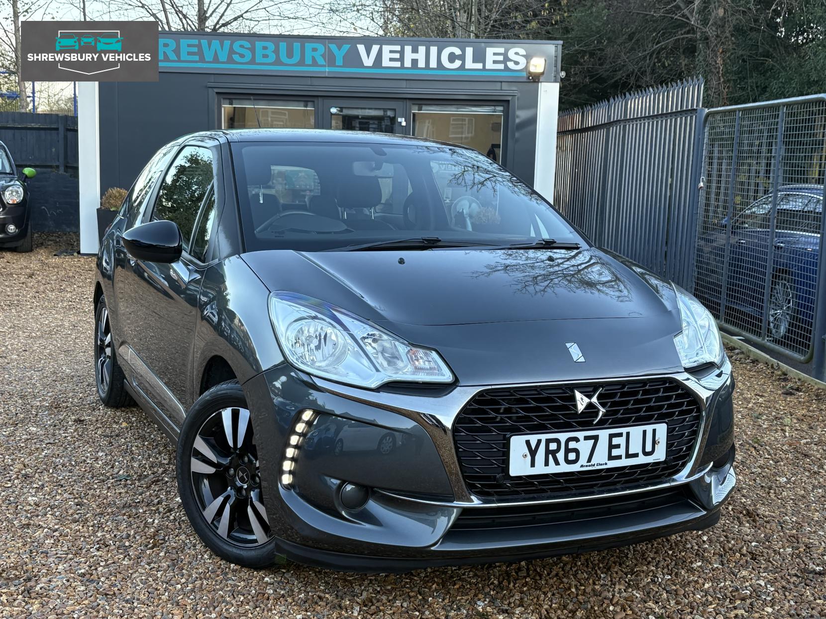 DS AUTOMOBILES DS 3 1.2 PureTech Chic Hatchback 3dr Petrol Manual Euro 6 (82 ps)