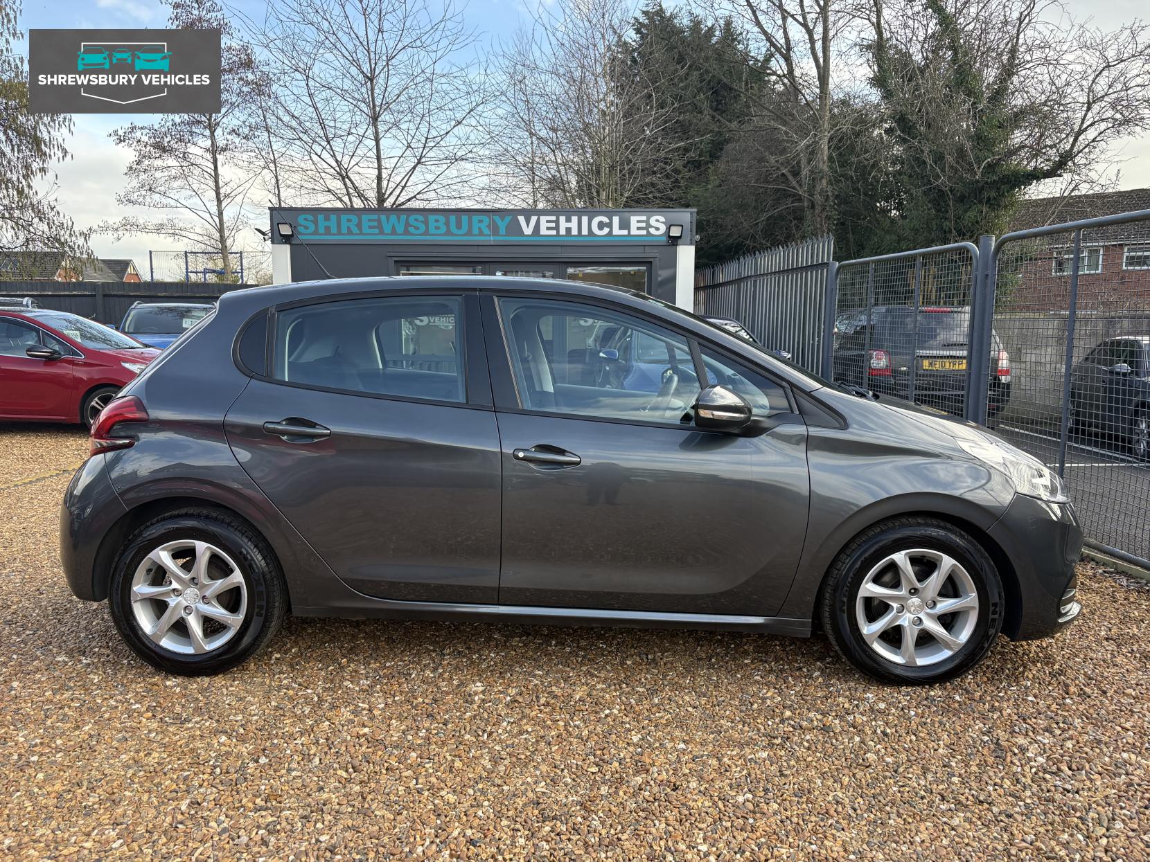 Peugeot 208 1.6 BlueHDi Active Hatchback 5dr Diesel Manual Euro 6 (75 ps)