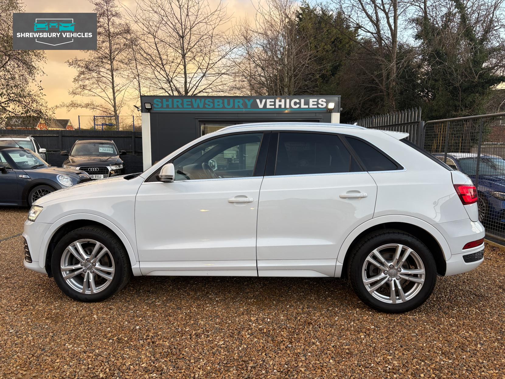 Audi Q3 1.4 TFSI CoD S line SUV 5dr Petrol Manual Euro 6 (s/s) (150 ps)