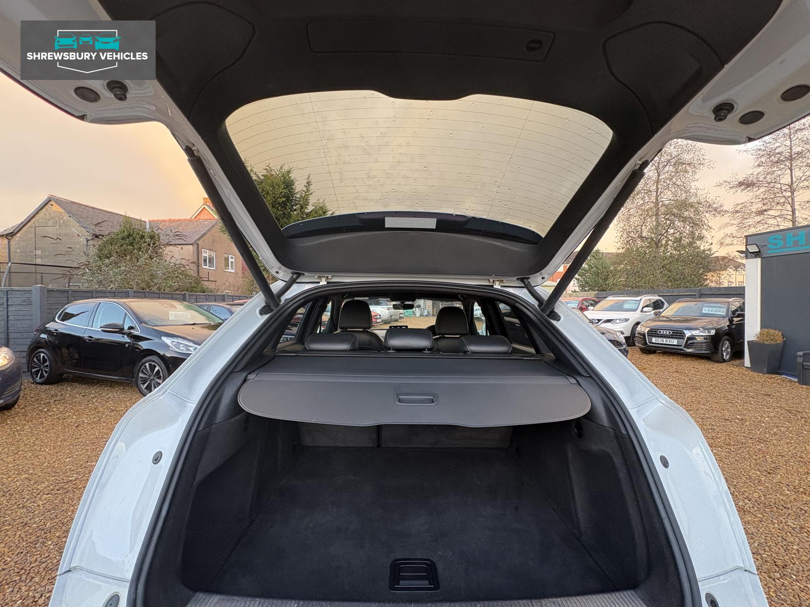 Audi Q3 1.4 TFSI CoD S line SUV 5dr Petrol Manual Euro 6 (s/s) (150 ps)