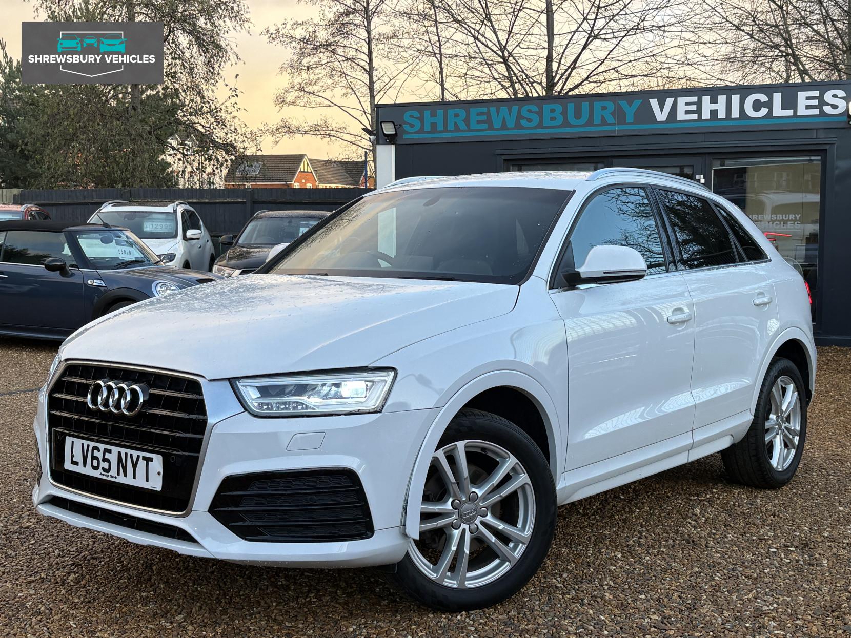 Audi Q3 1.4 TFSI CoD S line SUV 5dr Petrol Manual Euro 6 (s/s) (150 ps)