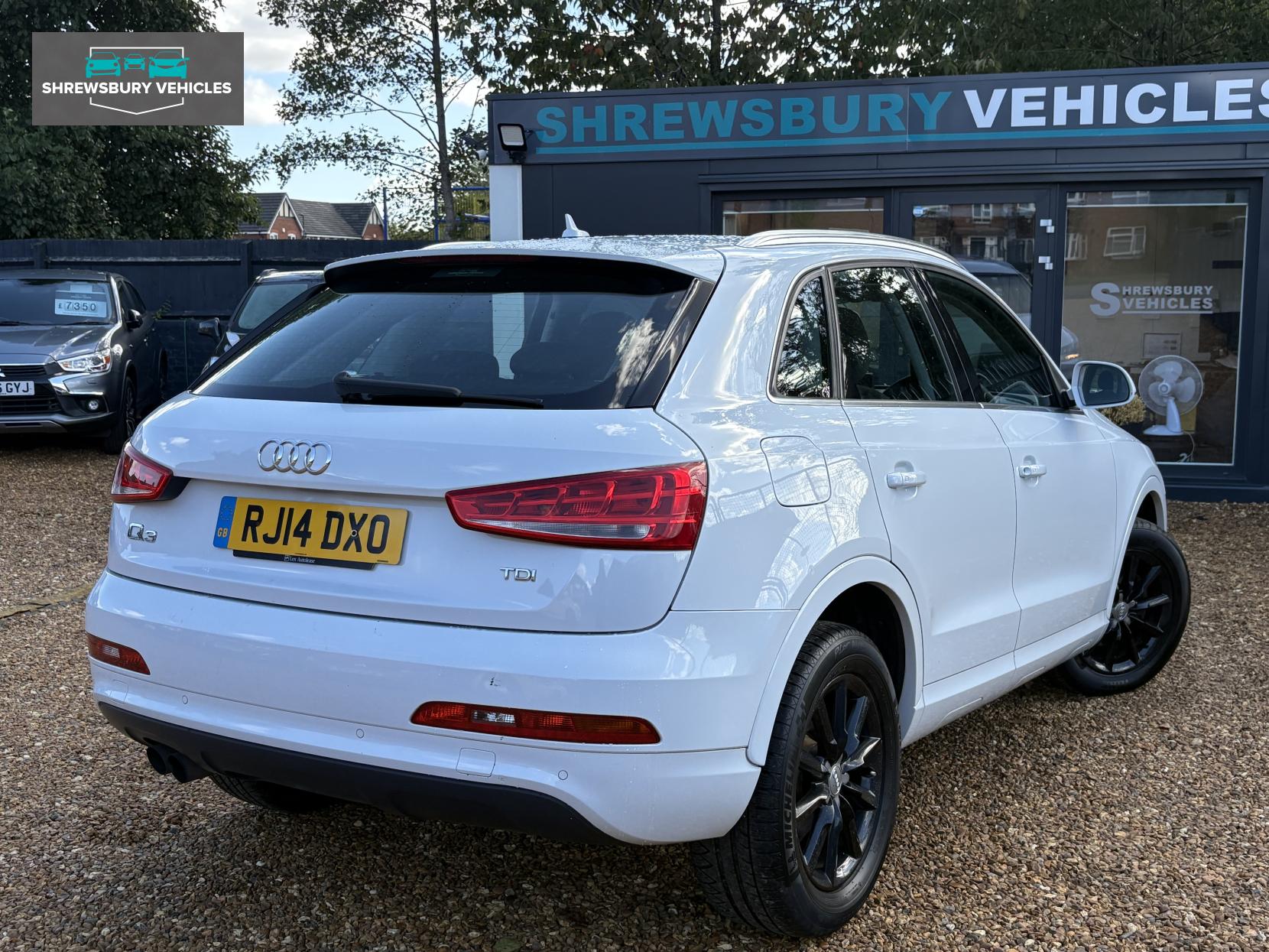 Audi Q3 2.0 TDI SE SUV 5dr Diesel Manual Euro 5 (s/s) (140 ps)