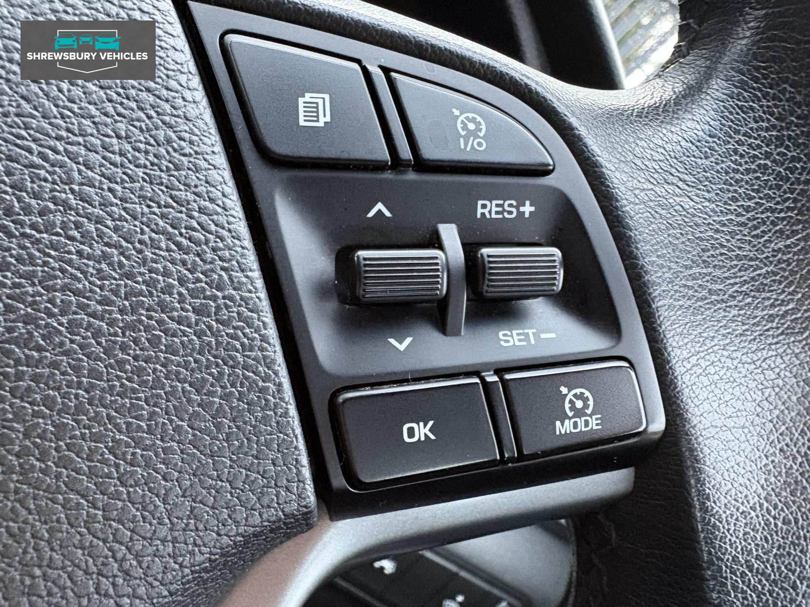 Hyundai TUCSON 1.7 CRDi Blue Drive SE SUV 5dr Diesel Manual Euro 6 (s/s) (116 ps)