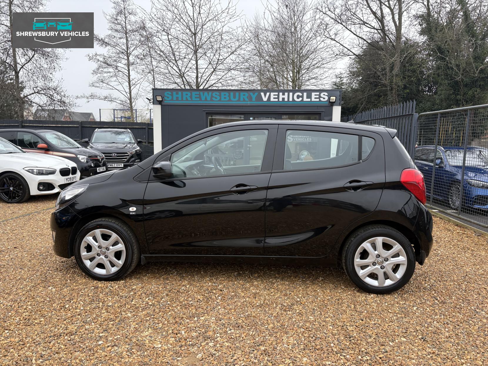 Vauxhall Viva 1.0i SE Hatchback 5dr Petrol Manual Euro 6 (a/c) (75 ps)