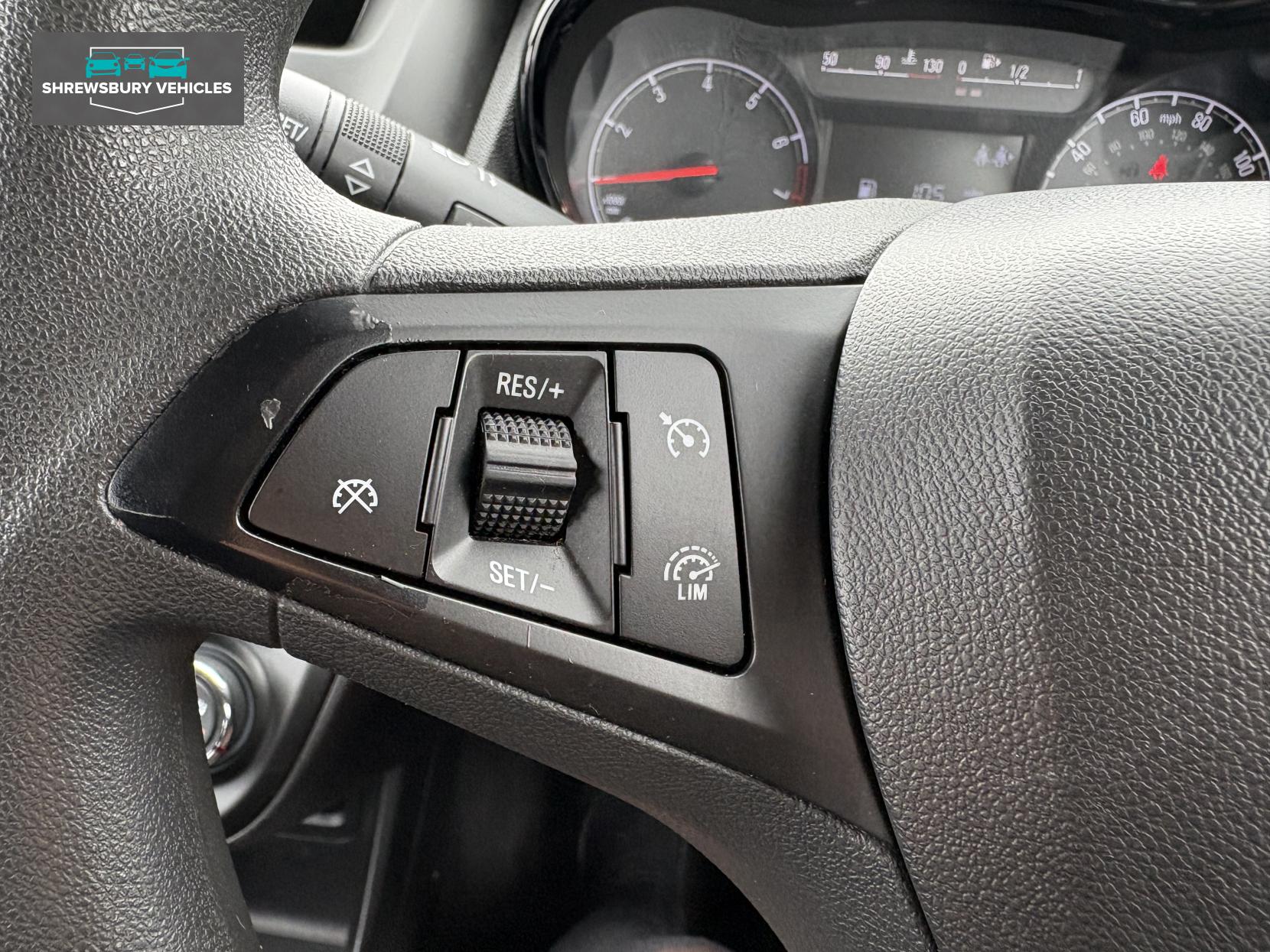 Vauxhall Viva 1.0i SE Hatchback 5dr Petrol Manual Euro 6 (a/c) (75 ps)