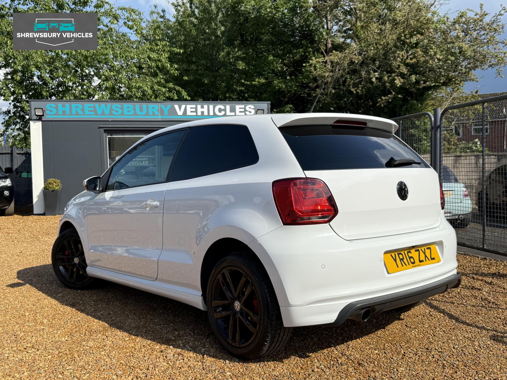 Volkswagen Polo 1.0 TSI BlueMotion Tech R-Line Hatchback 3dr Petrol Manual Euro 6 (s/s) (110 bhp)
