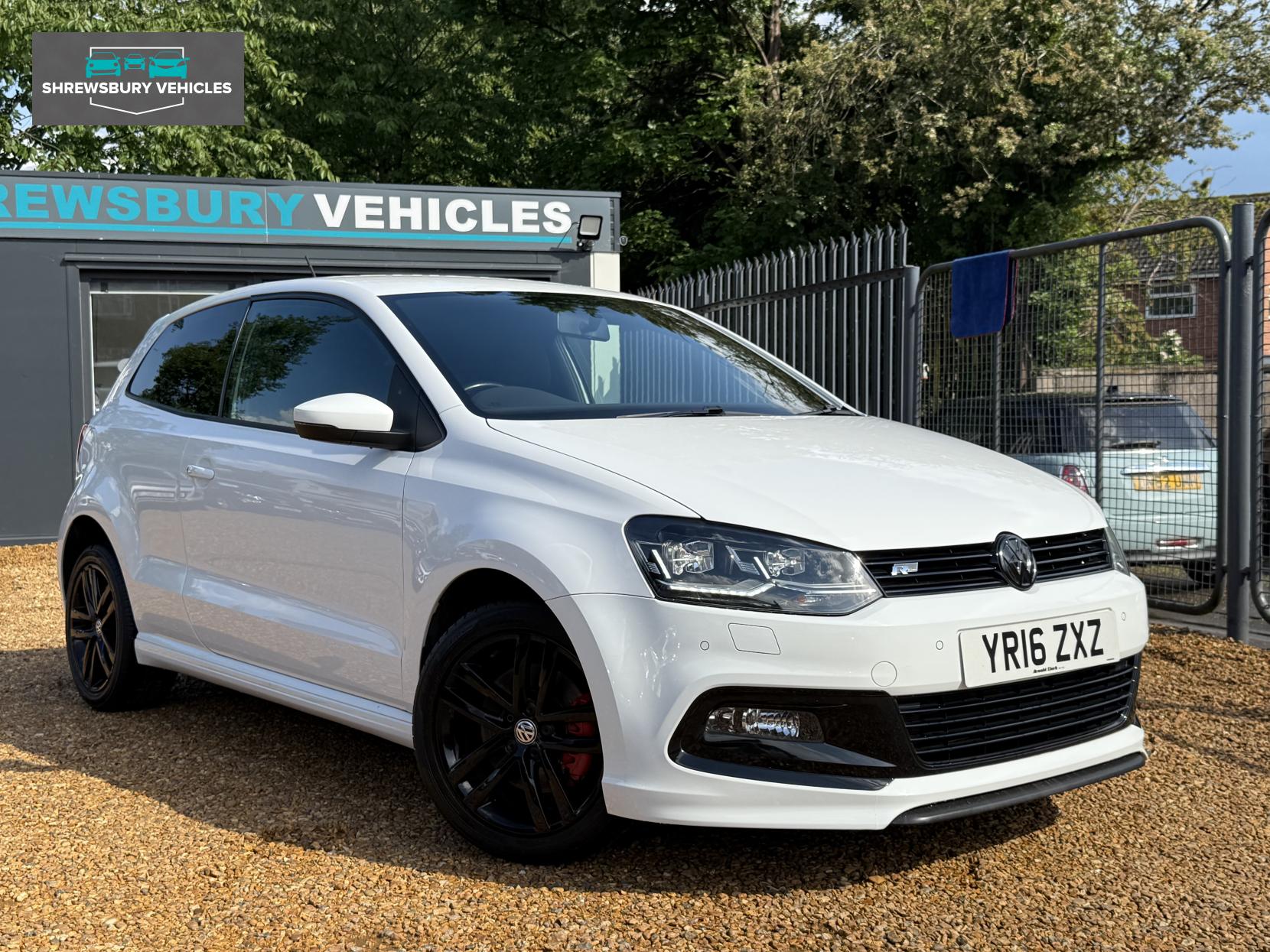 Volkswagen Polo 1.0 TSI BlueMotion Tech R-Line Hatchback 3dr Petrol Manual Euro 6 (s/s) (110 bhp)
