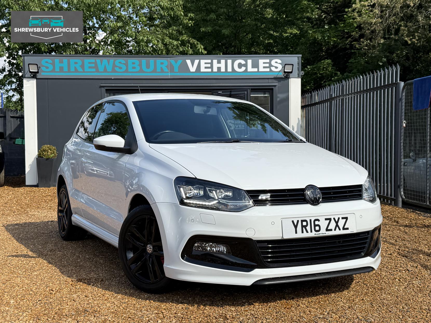 Volkswagen Polo 1.0 TSI BlueMotion Tech R-Line Hatchback 3dr Petrol Manual Euro 6 (s/s) (110 bhp)