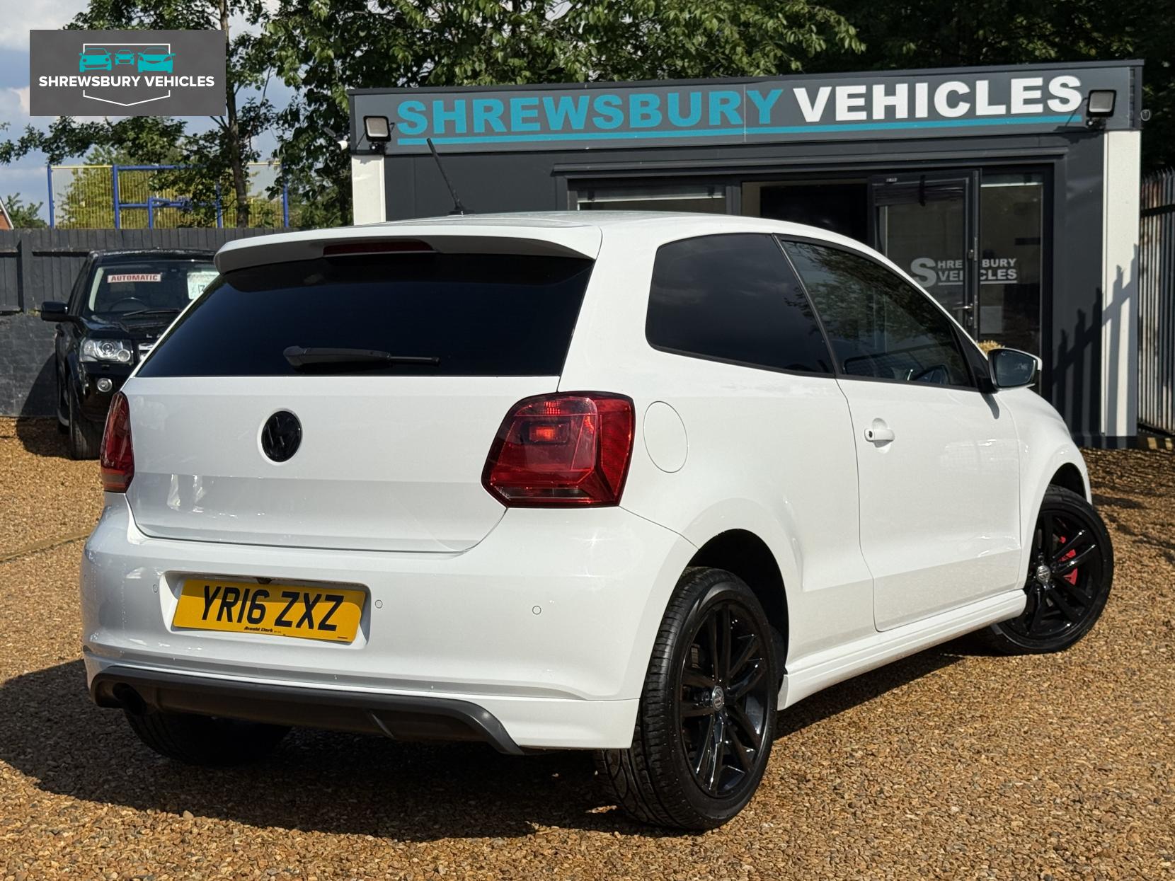Volkswagen Polo 1.0 TSI BlueMotion Tech R-Line Hatchback 3dr Petrol Manual Euro 6 (s/s) (110 bhp)