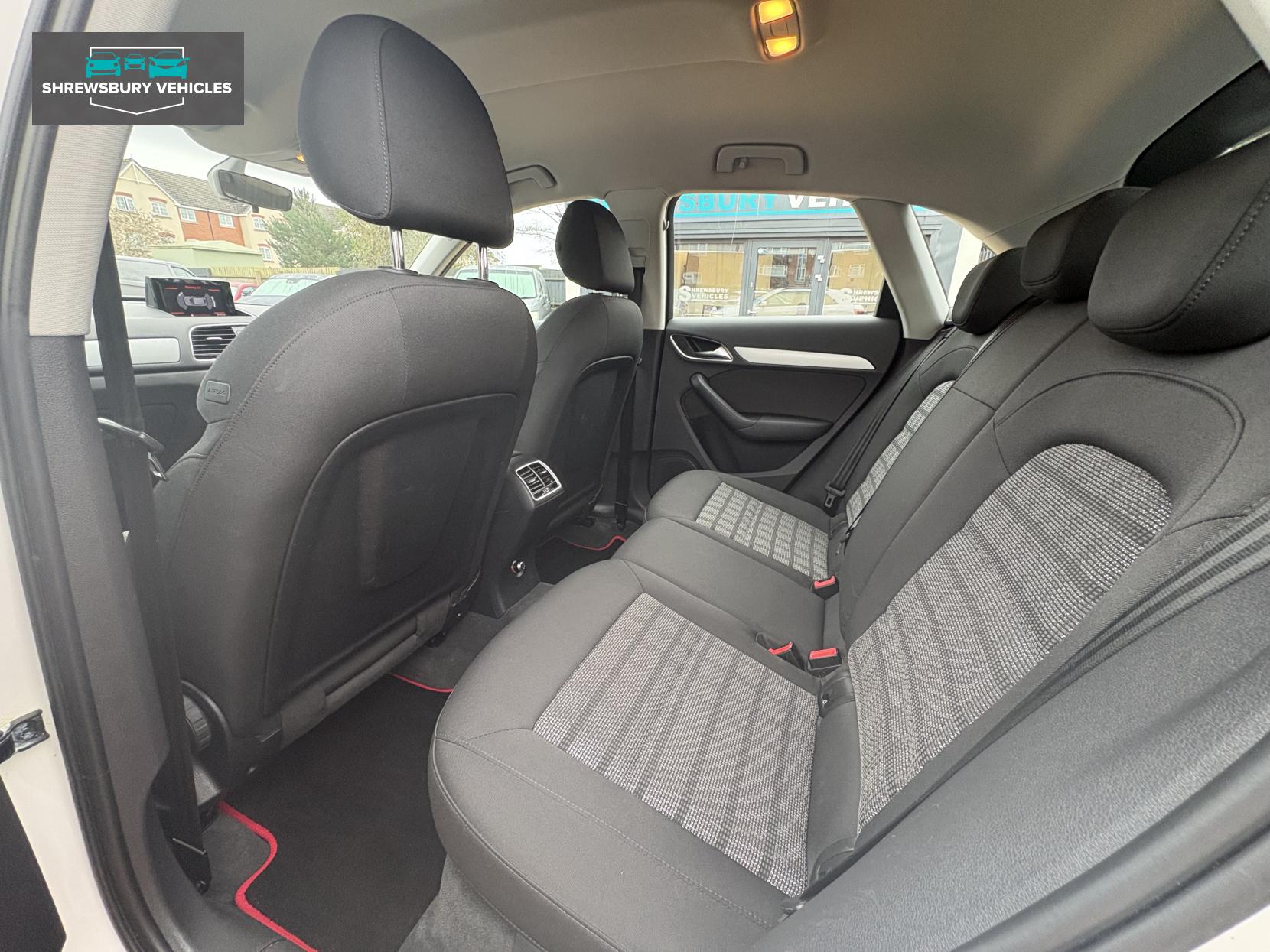 Audi Q3 2.0 TDI SE SUV 5dr Diesel Manual Euro 6 (s/s) (150 ps)