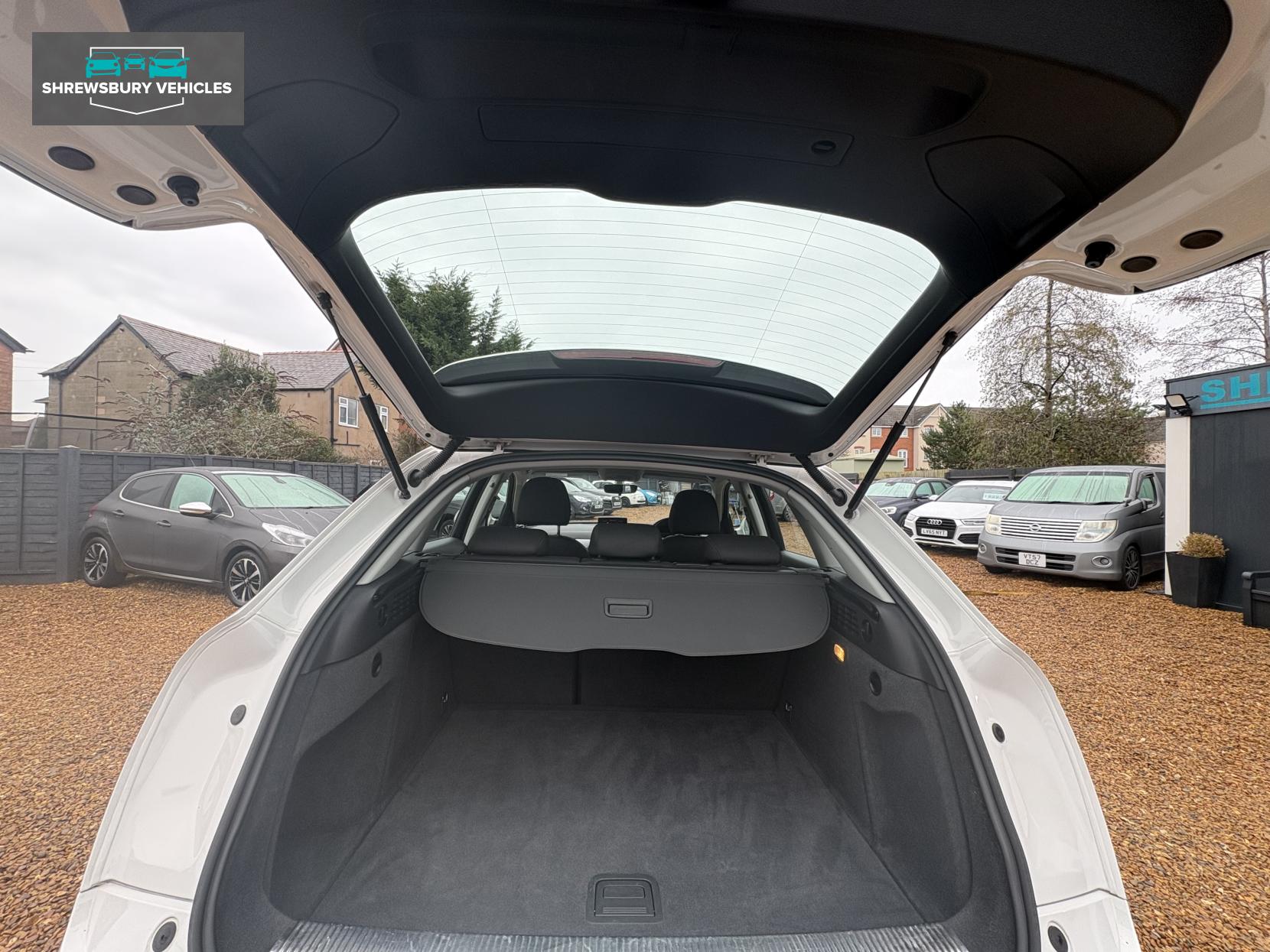 Audi Q3 2.0 TDI SE SUV 5dr Diesel Manual Euro 6 (s/s) (150 ps)