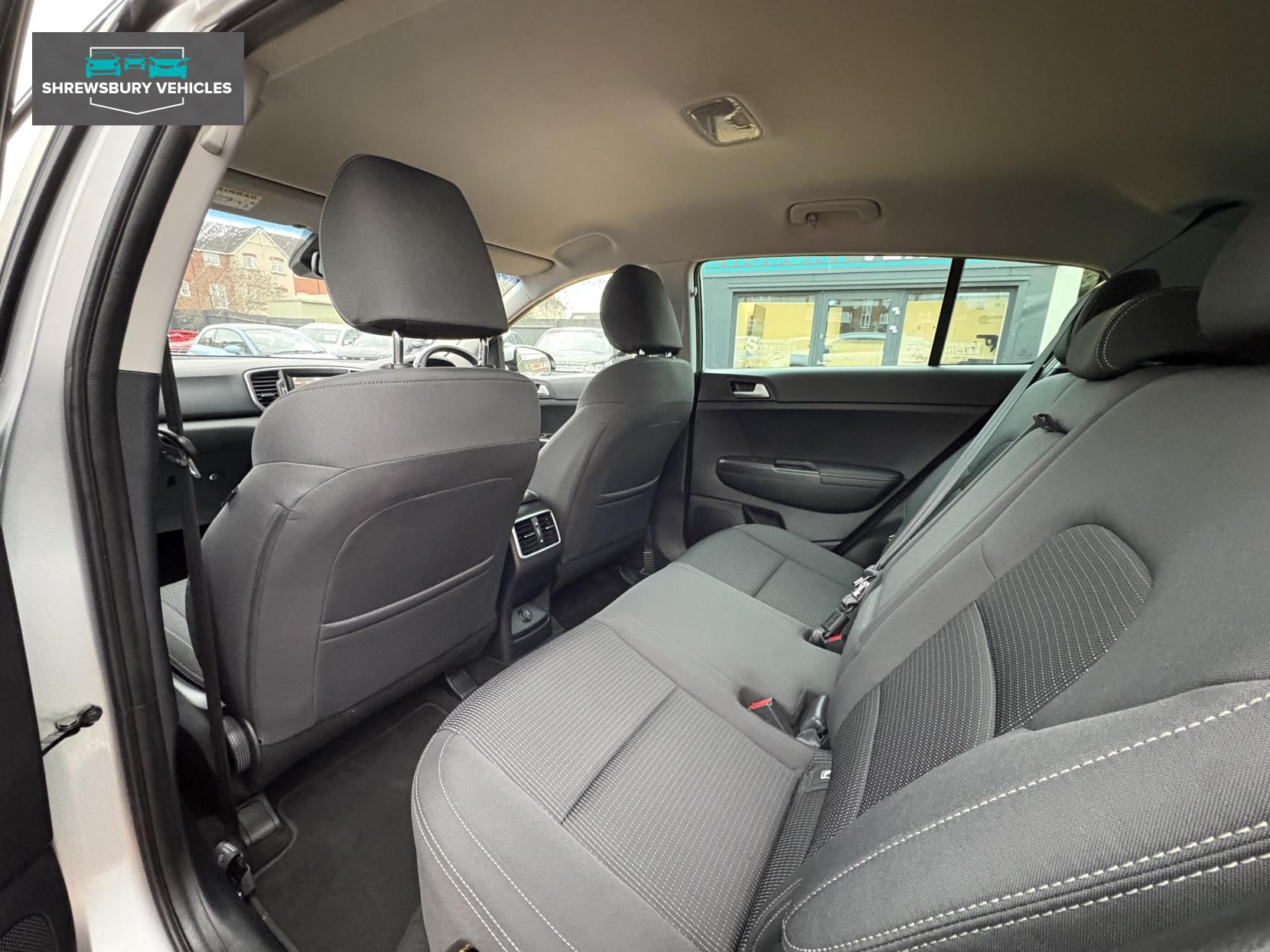 Kia Sportage 1.7 CRDi 2 SUV 5dr Diesel DCT Euro 6 (s/s) (139 bhp)