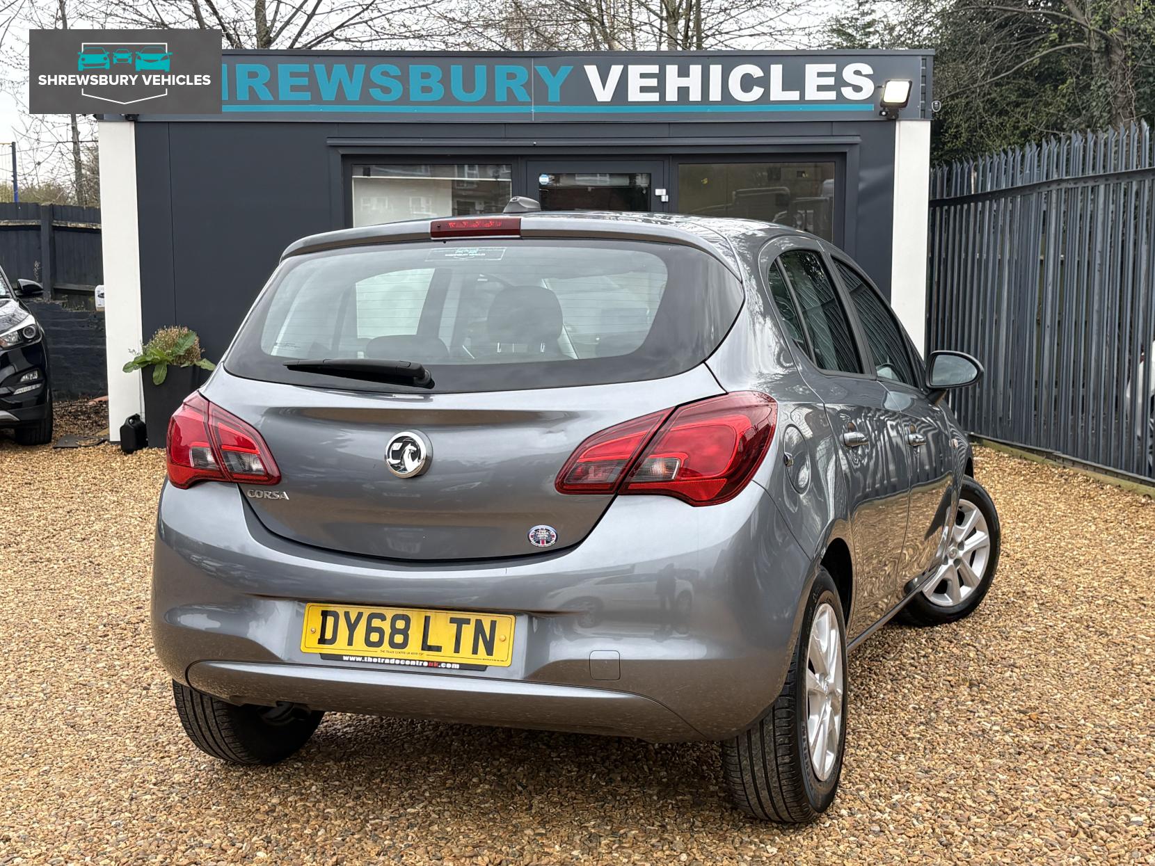 Vauxhall Corsa 1.4i ecoTEC Design Hatchback 5dr Petrol Easytronic Euro 6 (s/s) (90 ps)