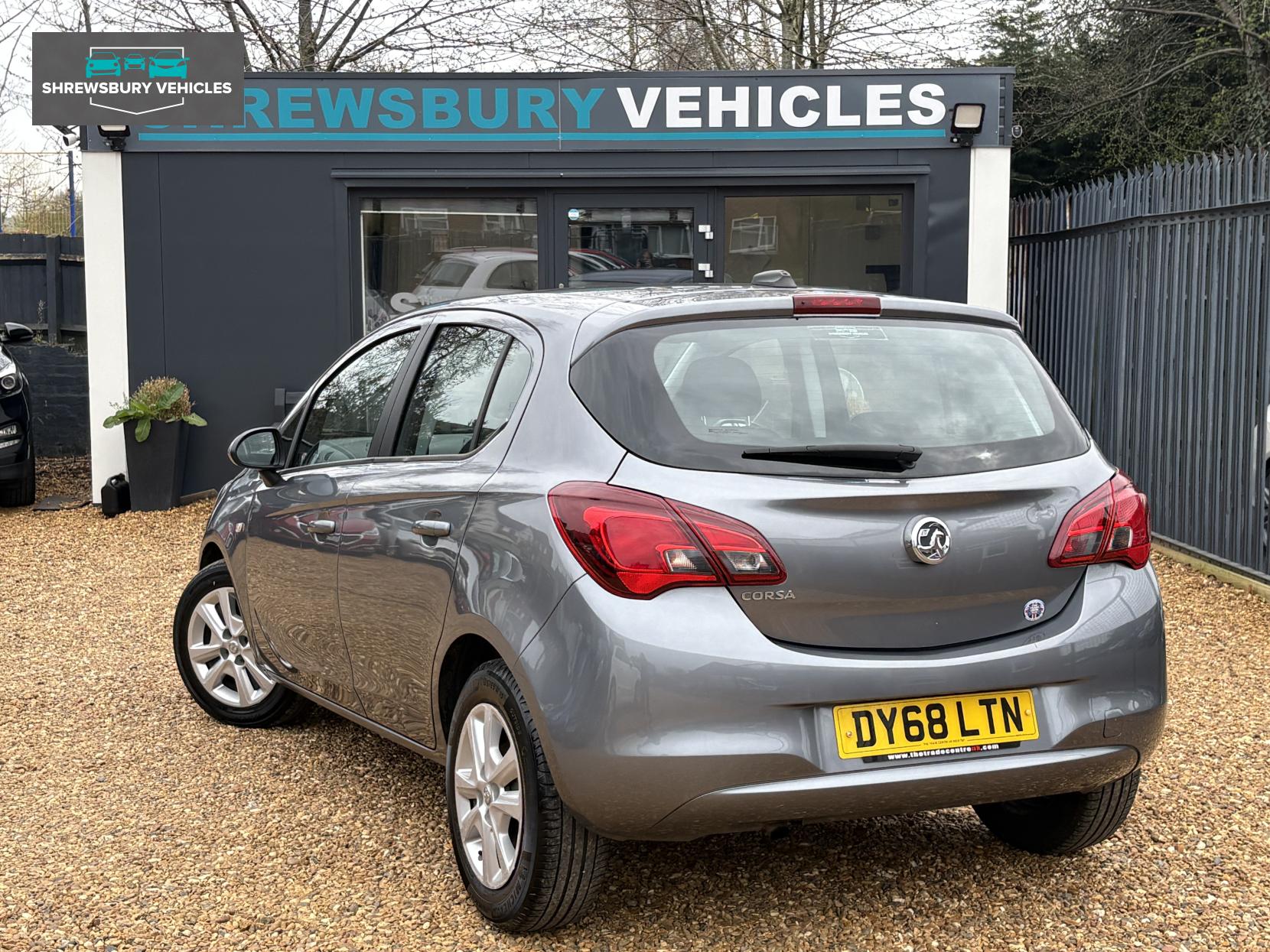 Vauxhall Corsa 1.4i ecoTEC Design Hatchback 5dr Petrol Easytronic Euro 6 (s/s) (90 ps)