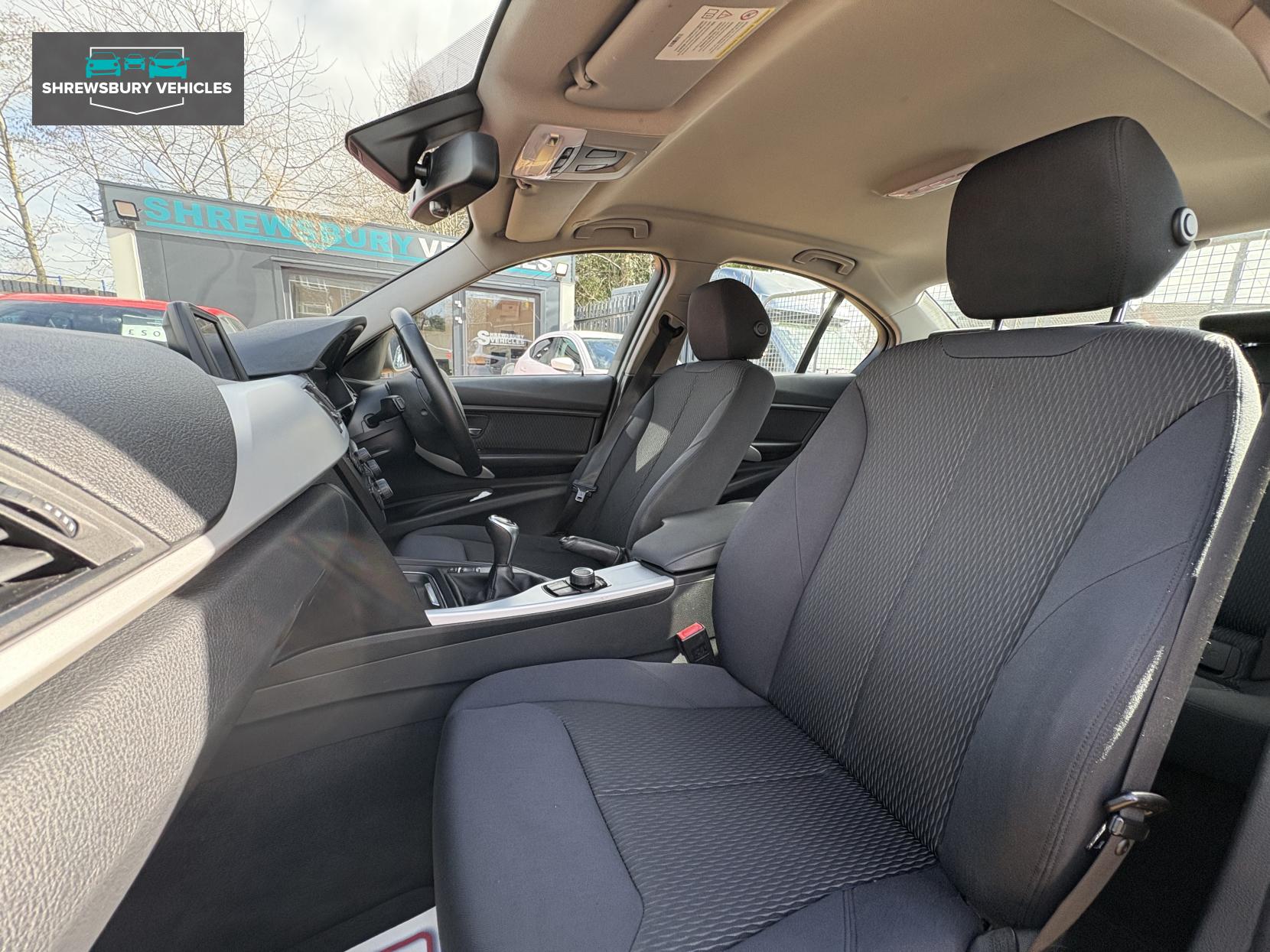 BMW 3 Series 2.0 320d SE Saloon 4dr Diesel Manual Euro 5 (s/s) (184 ps)