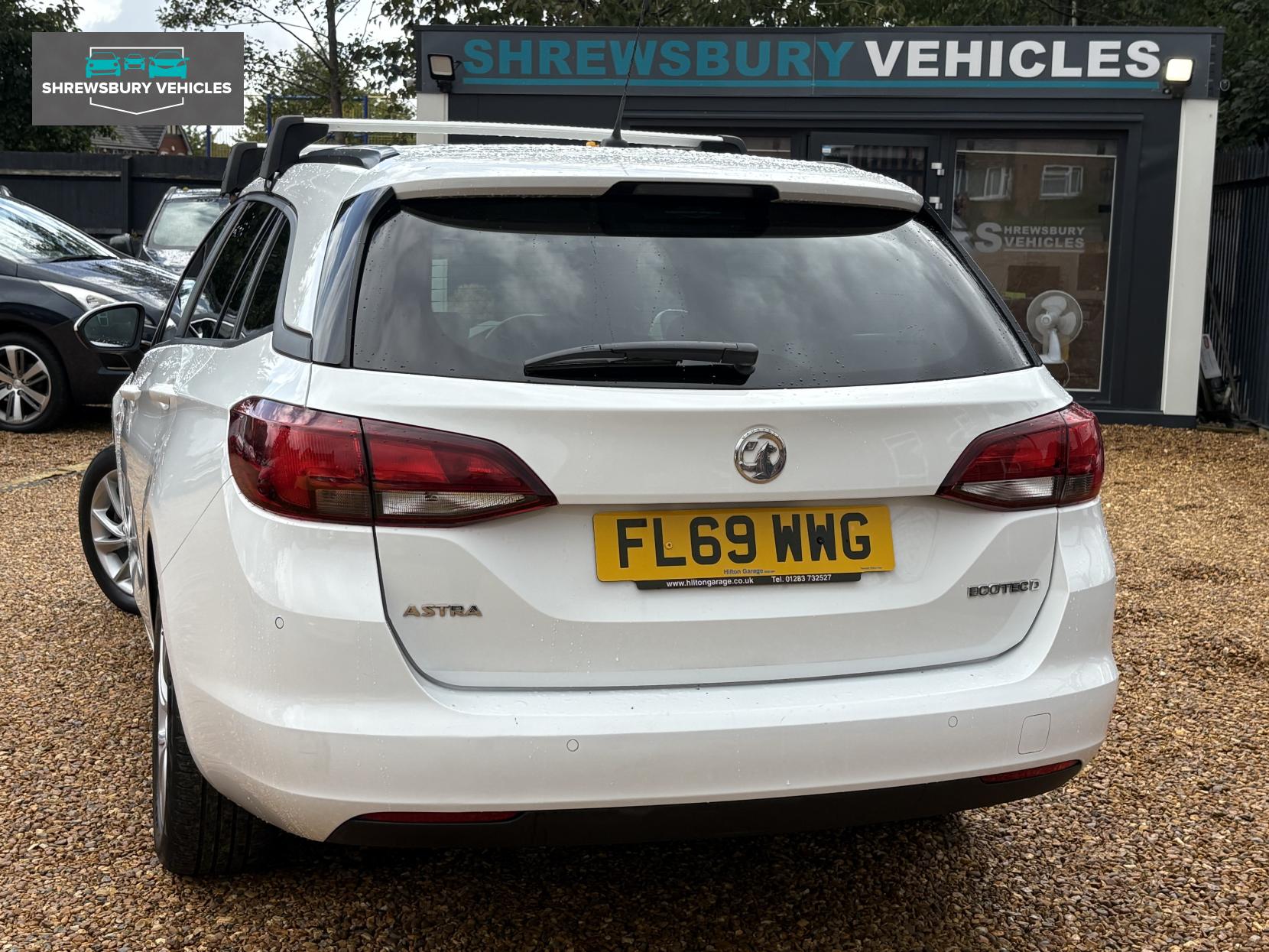 Vauxhall Astra 1.6 CDTi ecoTEC BlueInjection Design Sports Tourer 5dr Diesel Manual Euro 6 (s/s) (110 ps)