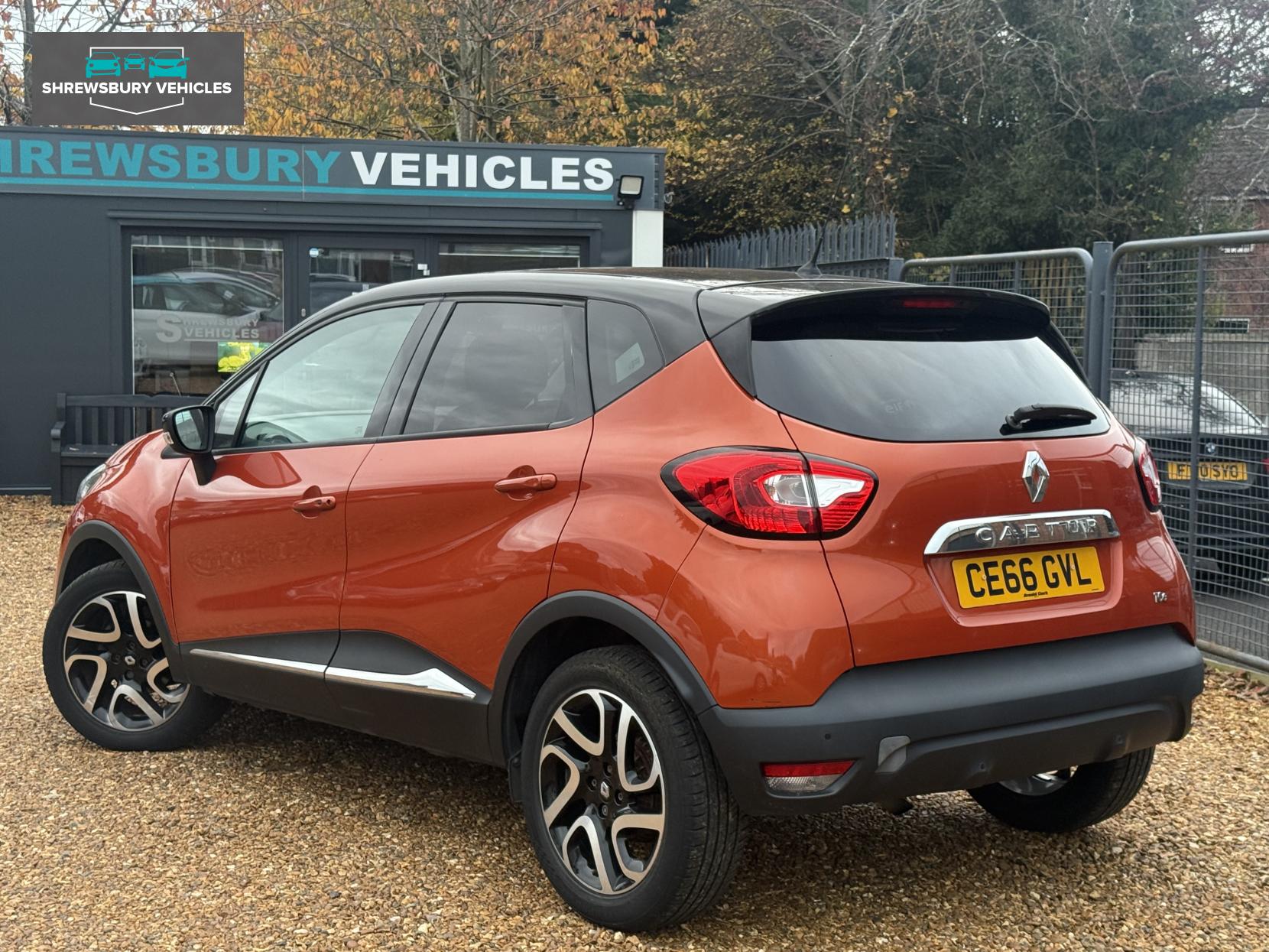 Renault Captur 0.9 TCe ENERGY Dynamique S Nav SUV 5dr Petrol Manual Euro 6 (s/s) (90 ps)