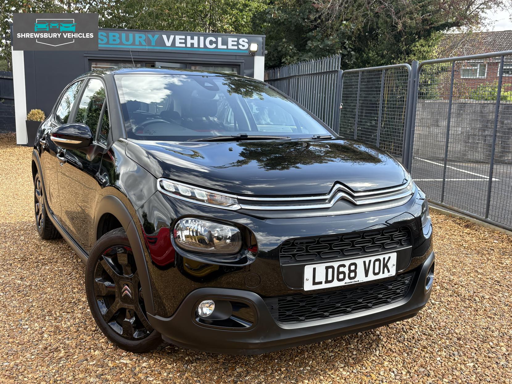 Citroen C3 1.2 PureTech Feel Nav Edition Hatchback 5dr Petrol Manual Euro 6 (82 ps)