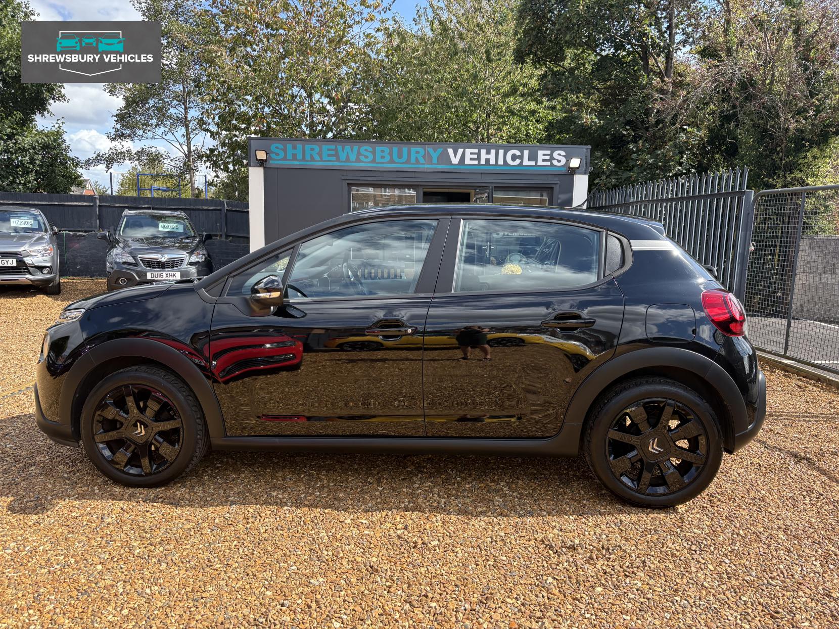 Citroen C3 1.2 PureTech Feel Nav Edition Hatchback 5dr Petrol Manual Euro 6 (82 ps)