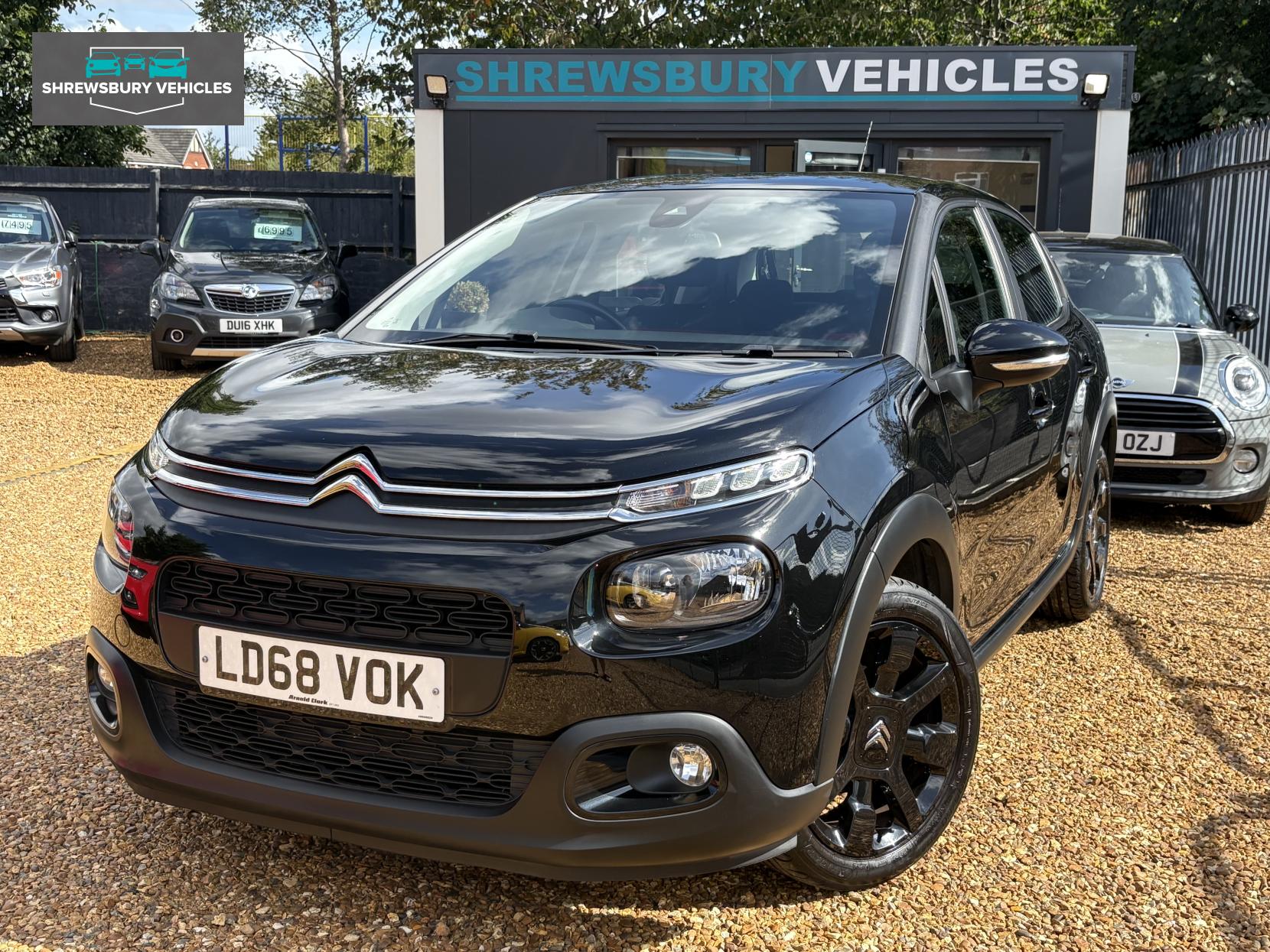 Citroen C3 1.2 PureTech Feel Nav Edition Hatchback 5dr Petrol Manual Euro 6 (82 ps)