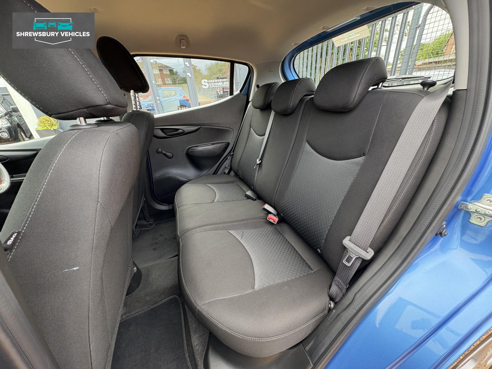 Vauxhall Viva 1.0i SE Hatchback 5dr Petrol Manual Euro 6 (75 ps)