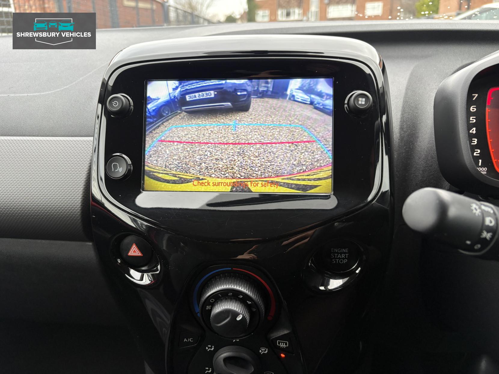 Peugeot 108 1.0 Allure Hatchback 5dr Petrol Manual Euro 6 (72 ps)