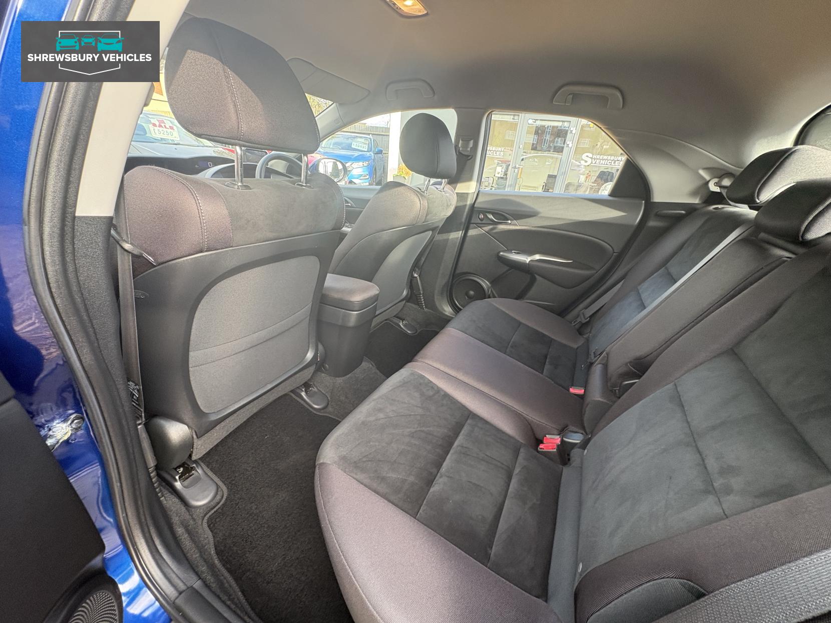 Honda Civic 1.4 i-VTEC SE Hatchback 5dr Petrol Manual (135 g/km, 98 bhp)