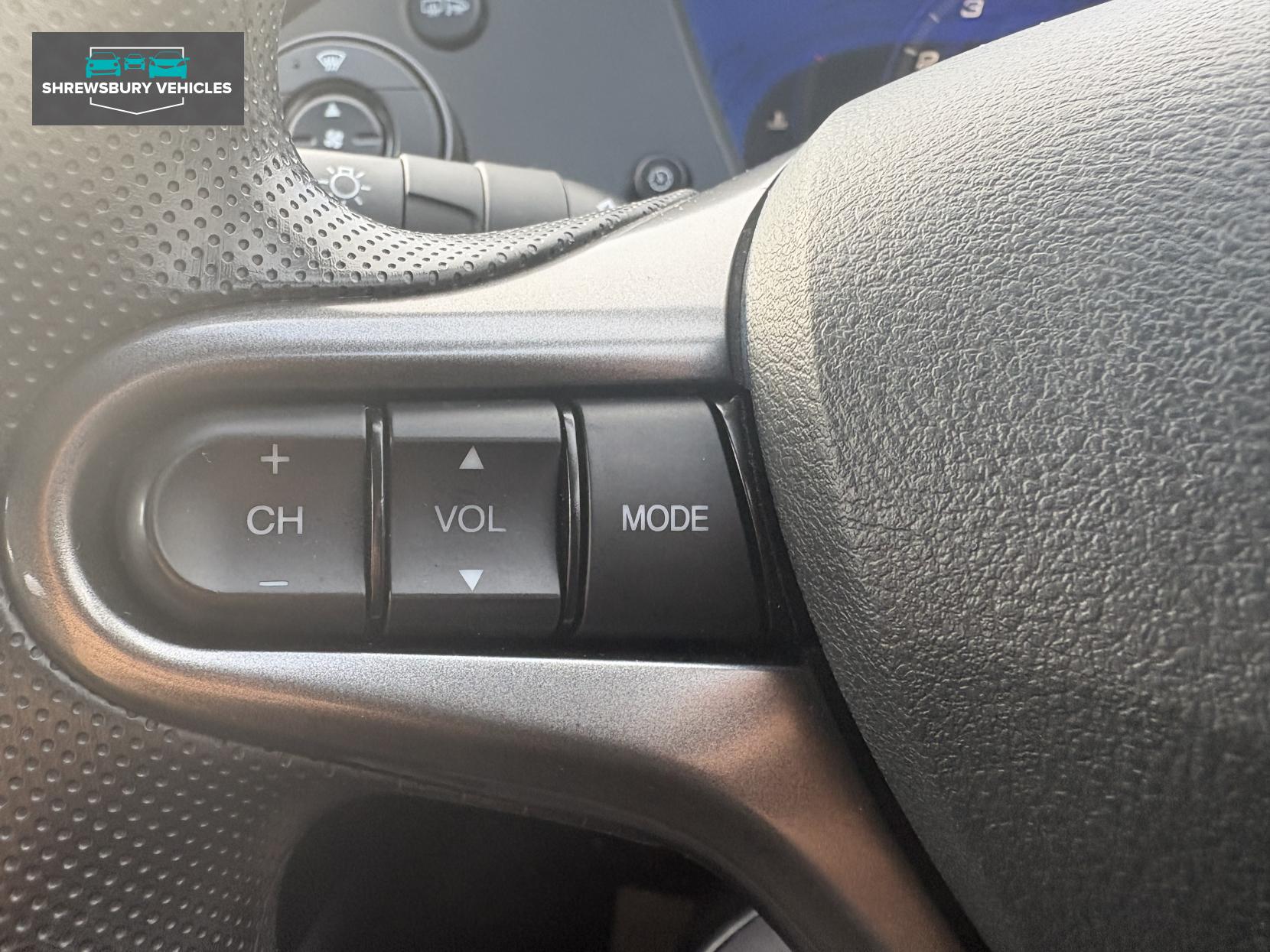 Honda Civic 1.4 i-VTEC SE Hatchback 5dr Petrol Manual (135 g/km, 98 bhp)