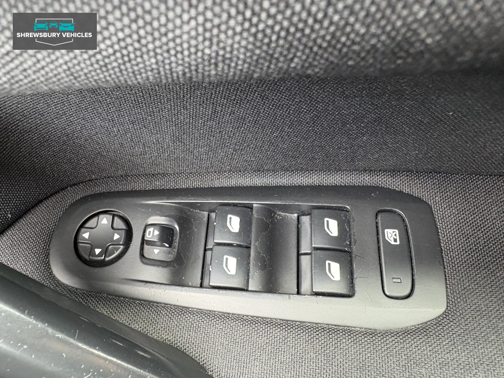 Peugeot 308 1.6 e-HDi Allure Hatchback 5dr Diesel Manual Euro 5 (s/s) (115 ps)