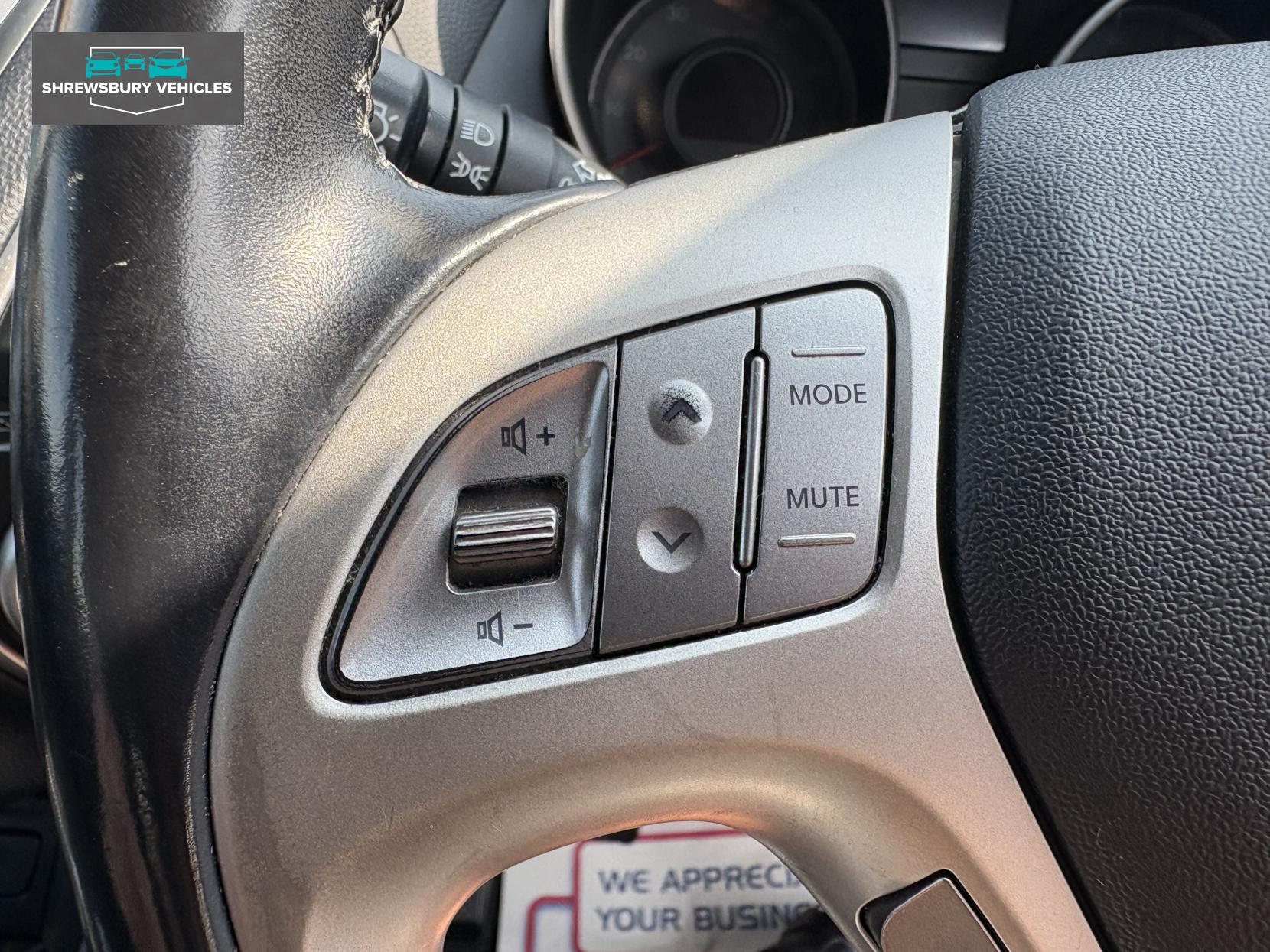 Hyundai ix35 1.6 GDi Style SUV 5dr Petrol Manual Euro 5 (135 ps)
