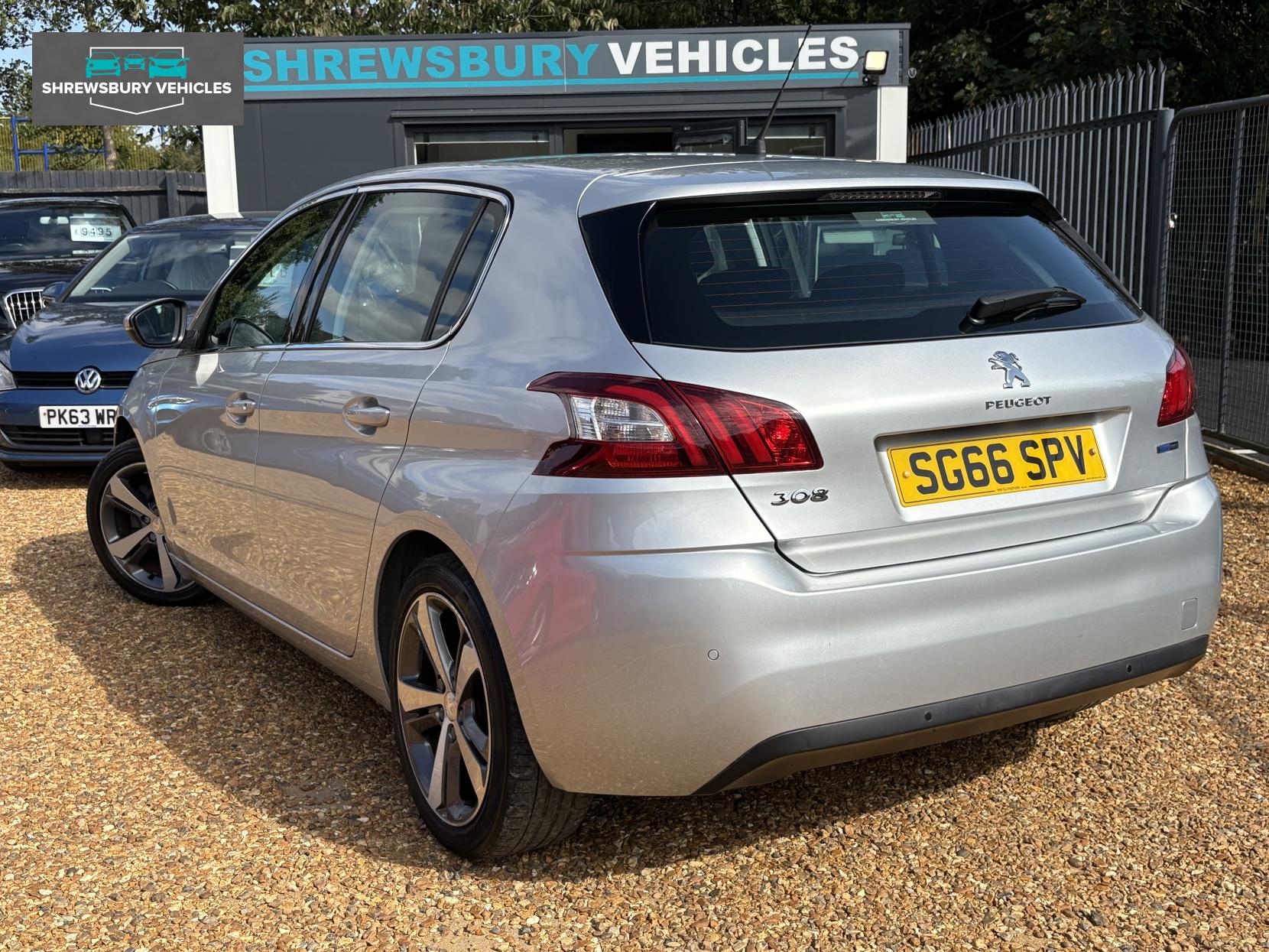 Peugeot 308 1.2 PureTech Allure Hatchback 5dr Petrol Manual Euro 6 (s/s) (130 ps)