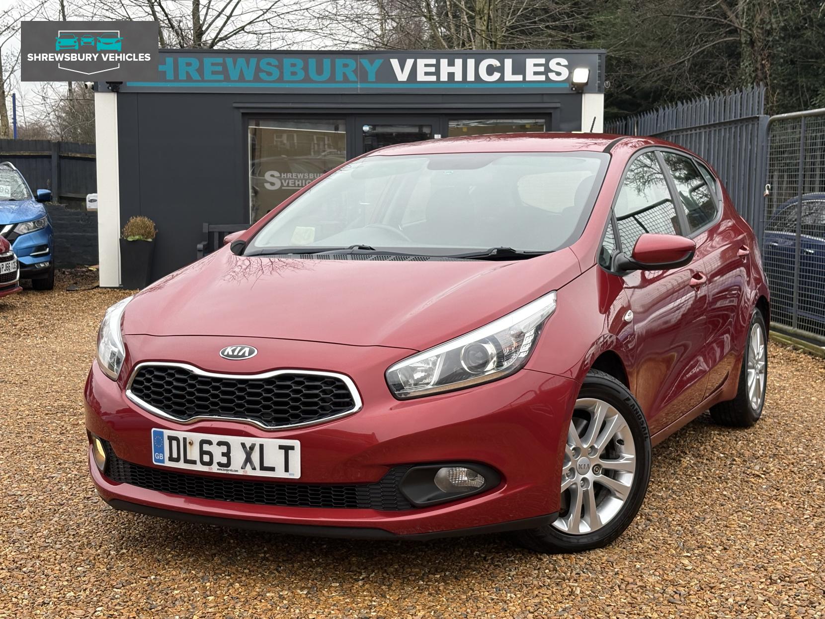 Kia Ceed 1.4 CRDi VR7 Hatchback 5dr Diesel Manual Euro 5 (89 bhp)