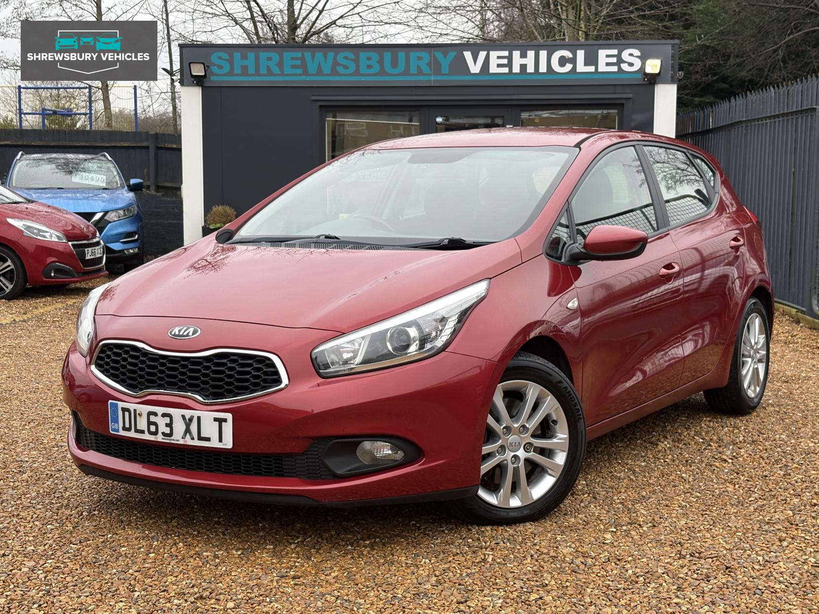 Kia Ceed 1.4 CRDi VR7 Hatchback 5dr Diesel Manual Euro 5 (89 bhp)