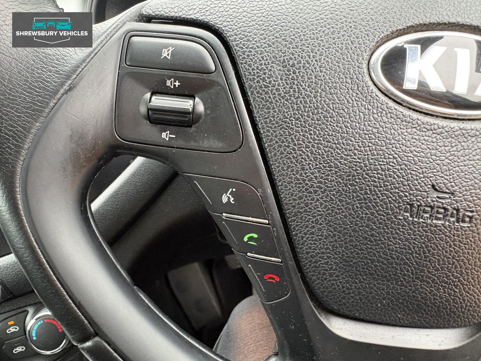 Kia Ceed 1.4 CRDi VR7 Hatchback 5dr Diesel Manual Euro 5 (89 bhp)