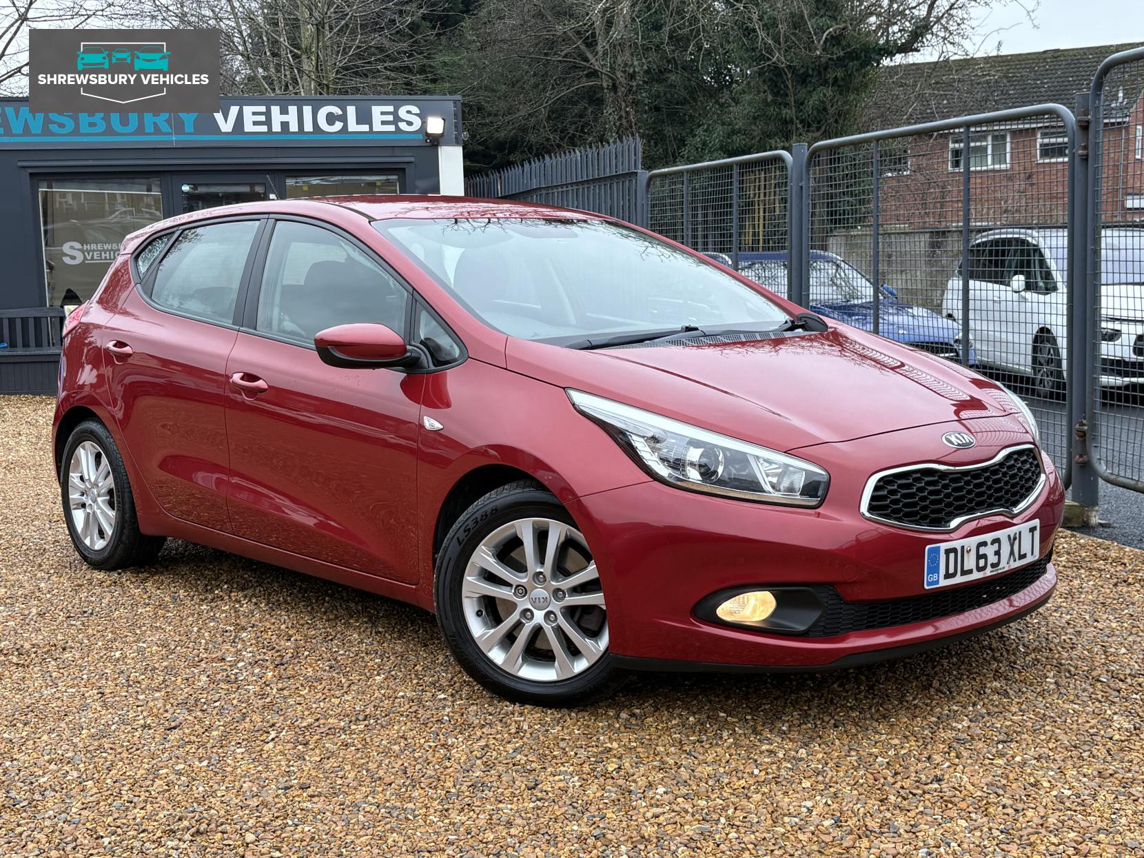 Kia Ceed 1.4 CRDi VR7 Hatchback 5dr Diesel Manual Euro 5 (89 bhp)