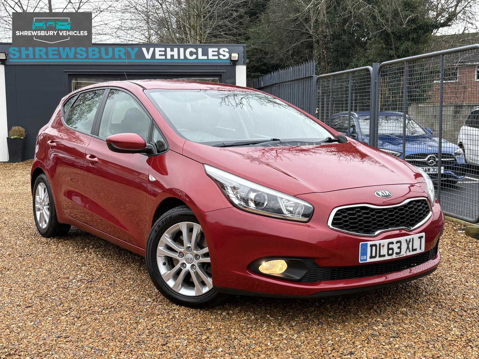 Kia Ceed 1.4 CRDi VR7 Hatchback 5dr Diesel Manual Euro 5 (89 bhp)