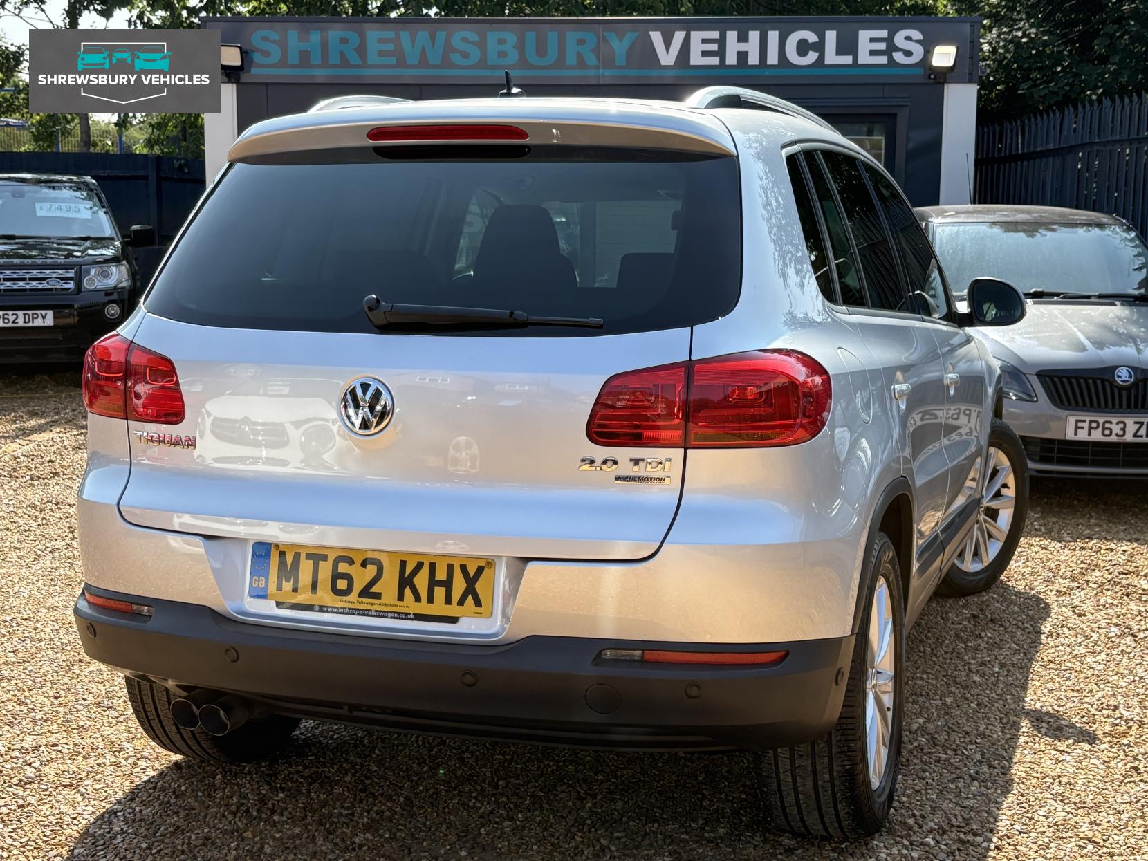 Volkswagen Tiguan 2.0 TDI BlueMotion Tech SE SUV 5dr Diesel Manual 2WD Euro 5 (s/s) (140 ps)