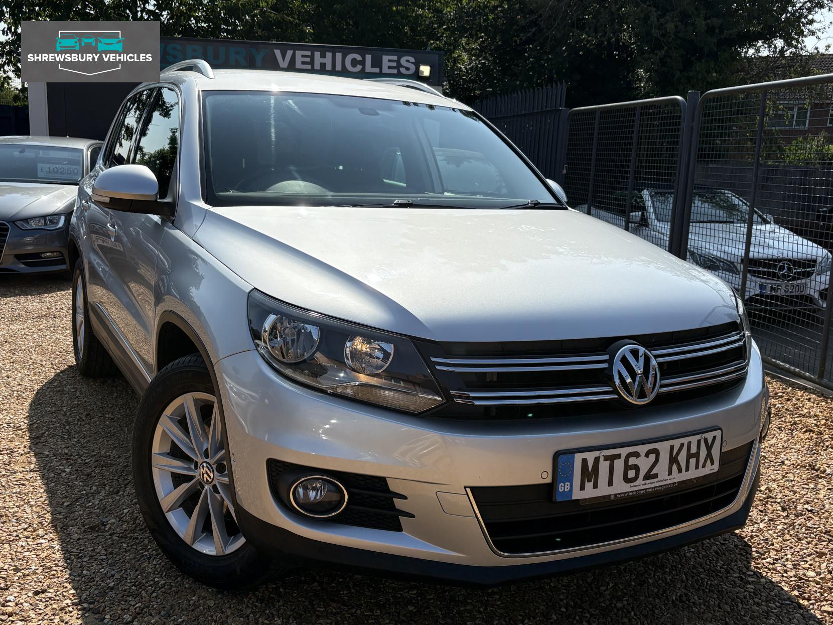 Volkswagen Tiguan 2.0 TDI BlueMotion Tech SE SUV 5dr Diesel Manual 2WD Euro 5 (s/s) (140 ps)