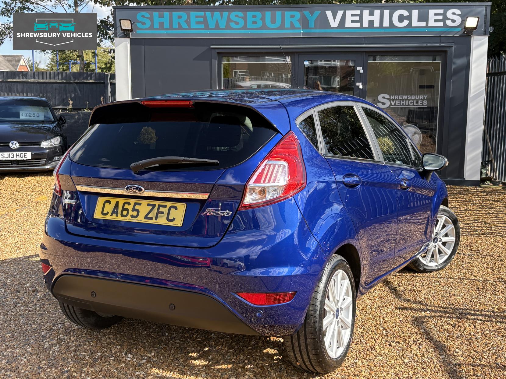 Ford Fiesta 1.0T EcoBoost Titanium Hatchback 5dr Petrol Powershift Euro 6 (100 ps)