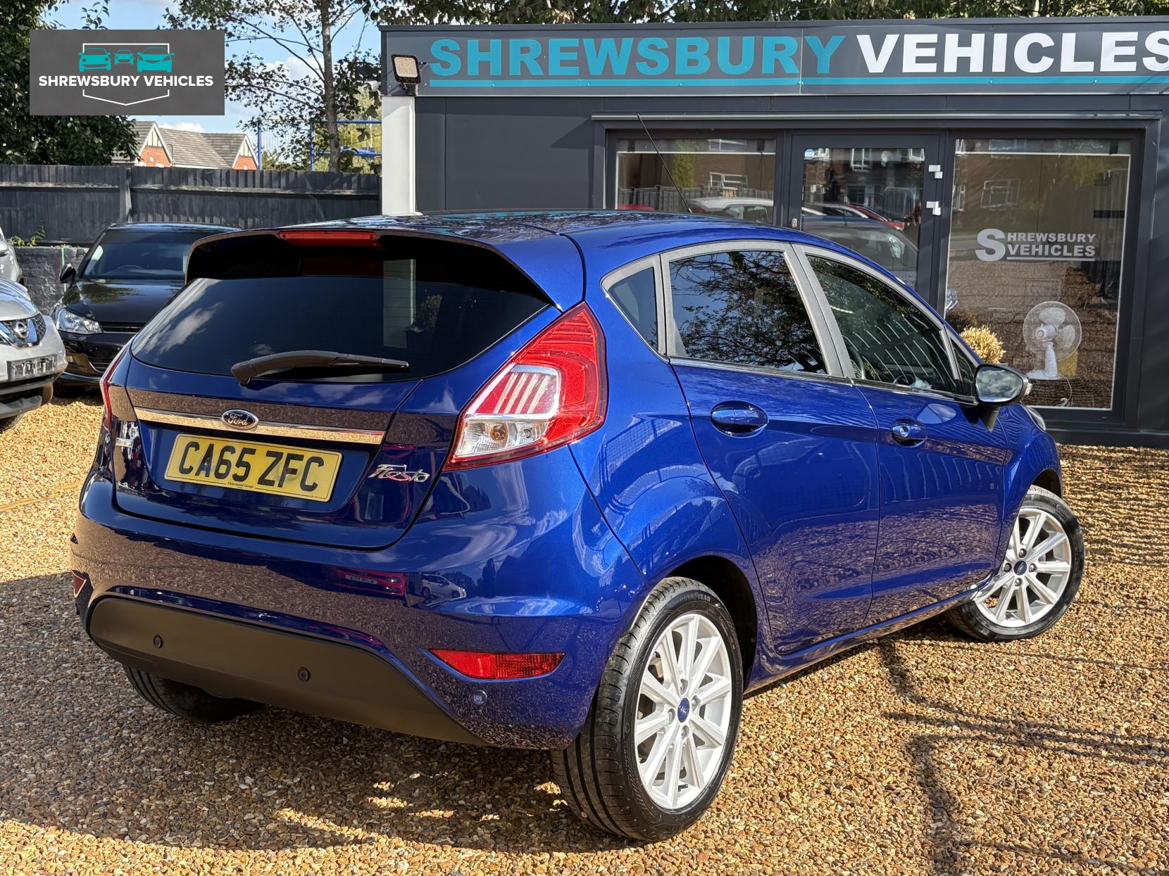 Ford Fiesta 1.0T EcoBoost Titanium Hatchback 5dr Petrol Powershift Euro 6 (100 ps)