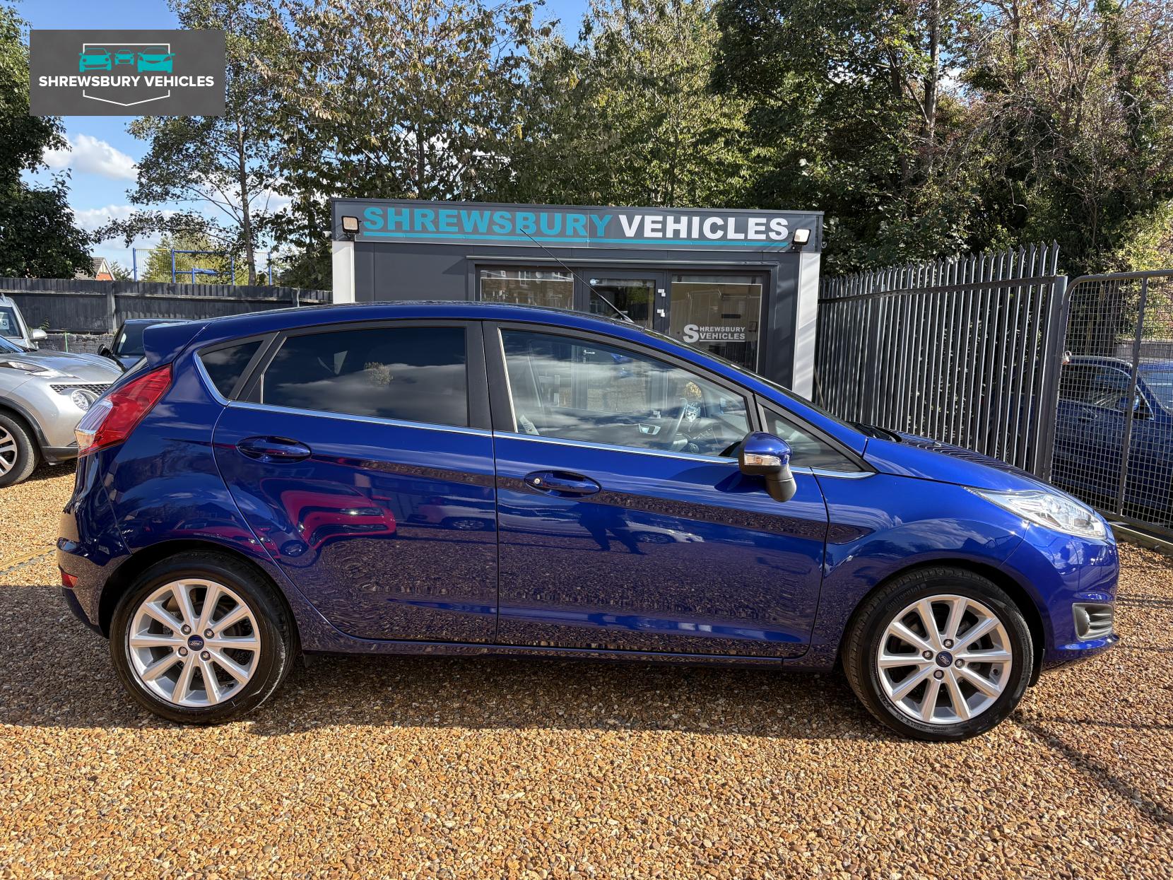 Ford Fiesta 1.0T EcoBoost Titanium Hatchback 5dr Petrol Powershift Euro 6 (100 ps)