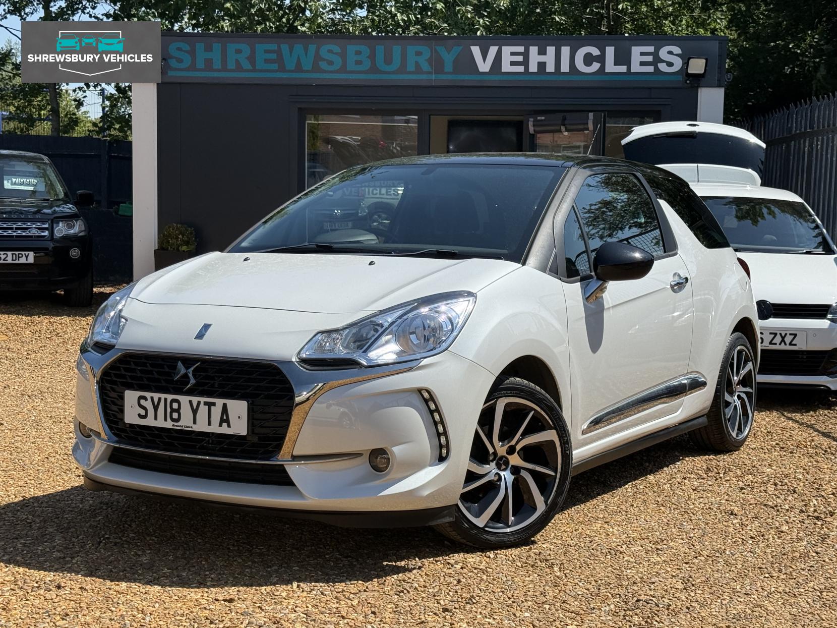 DS AUTOMOBILES DS 3 1.2 PureTech Connected Chic Hatchback 3dr Petrol Manual Euro 6 (82 ps)