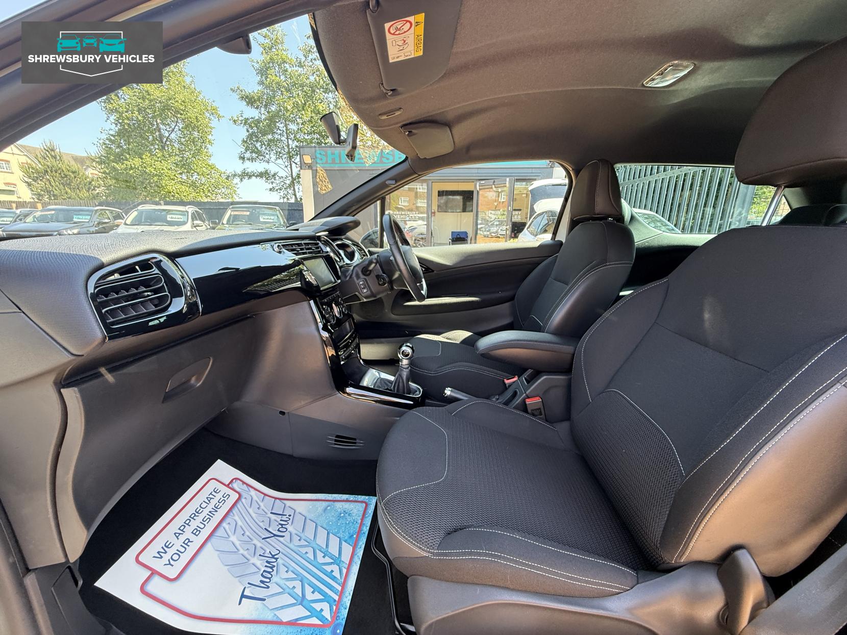 DS AUTOMOBILES DS 3 1.2 PureTech Connected Chic Hatchback 3dr Petrol Manual Euro 6 (82 ps)