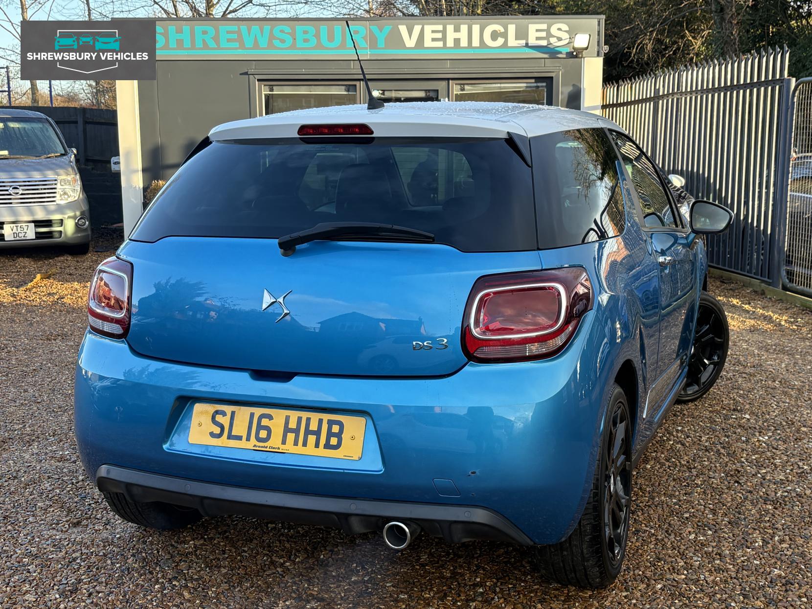 DS AUTOMOBILES DS 3 1.6 BlueHDi Elegance Hatchback 3dr Diesel Manual Euro 6 (s/s) (100 ps)